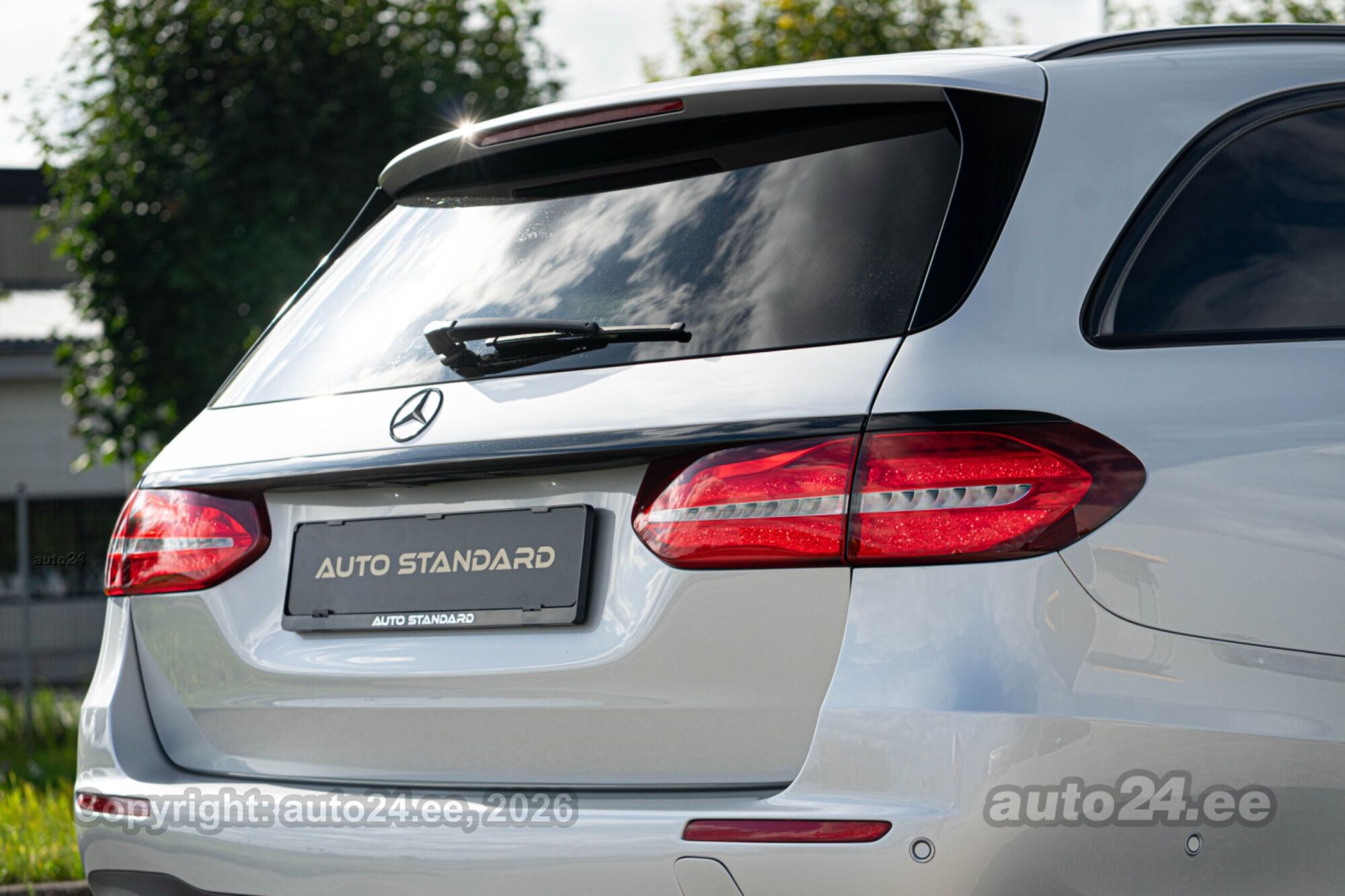 Mercedes-Benz E 400 - 8