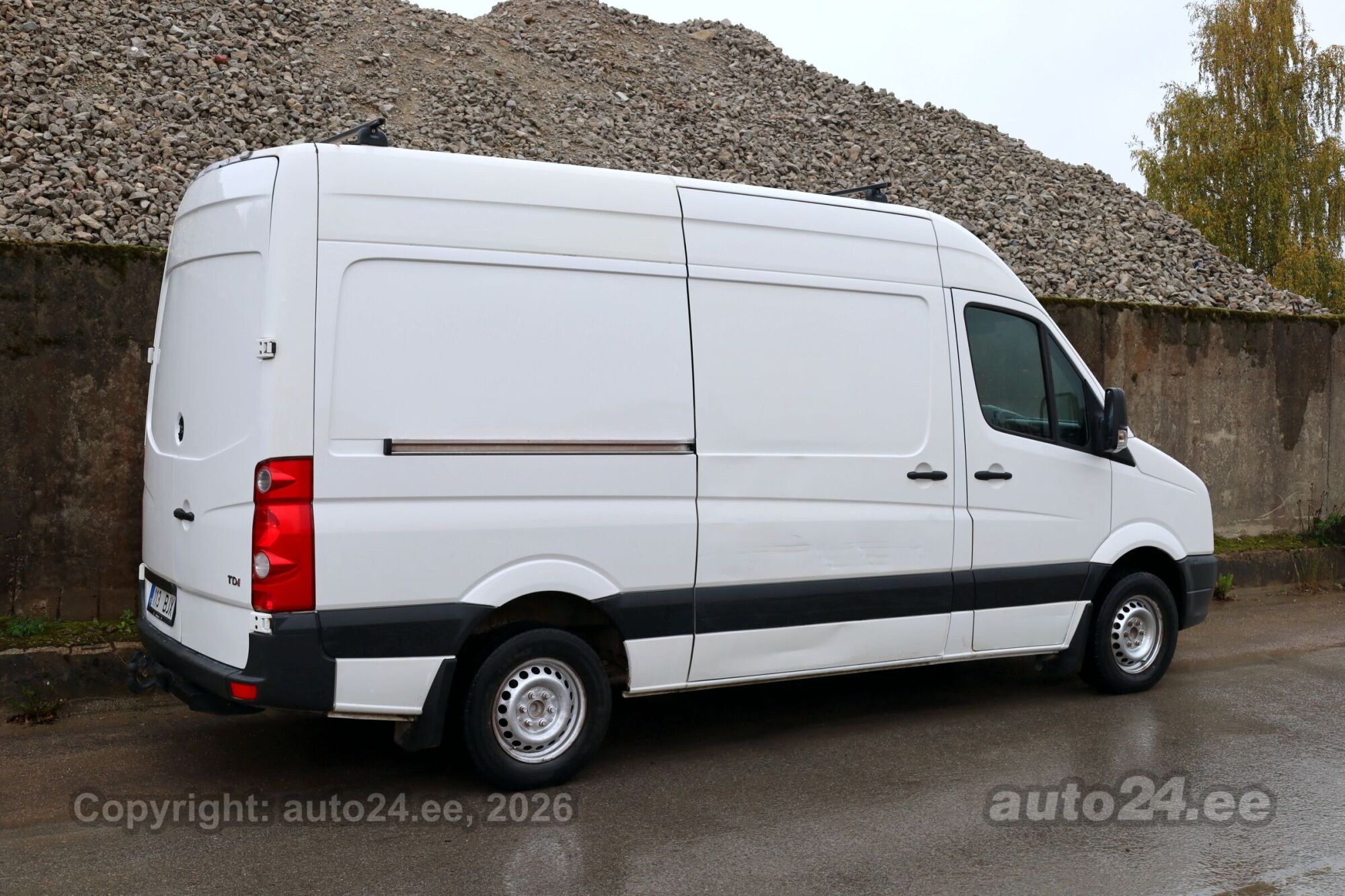 Volkswagen Crafter 2013 — салон
