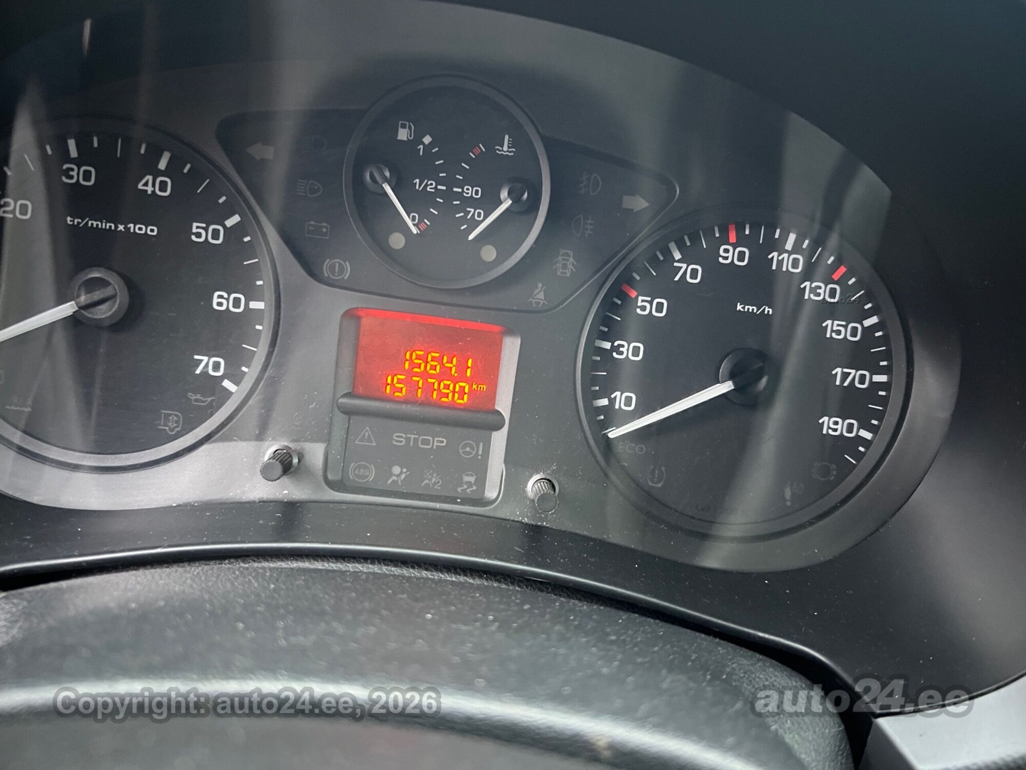Peugeot Partner 2015 — photo 19