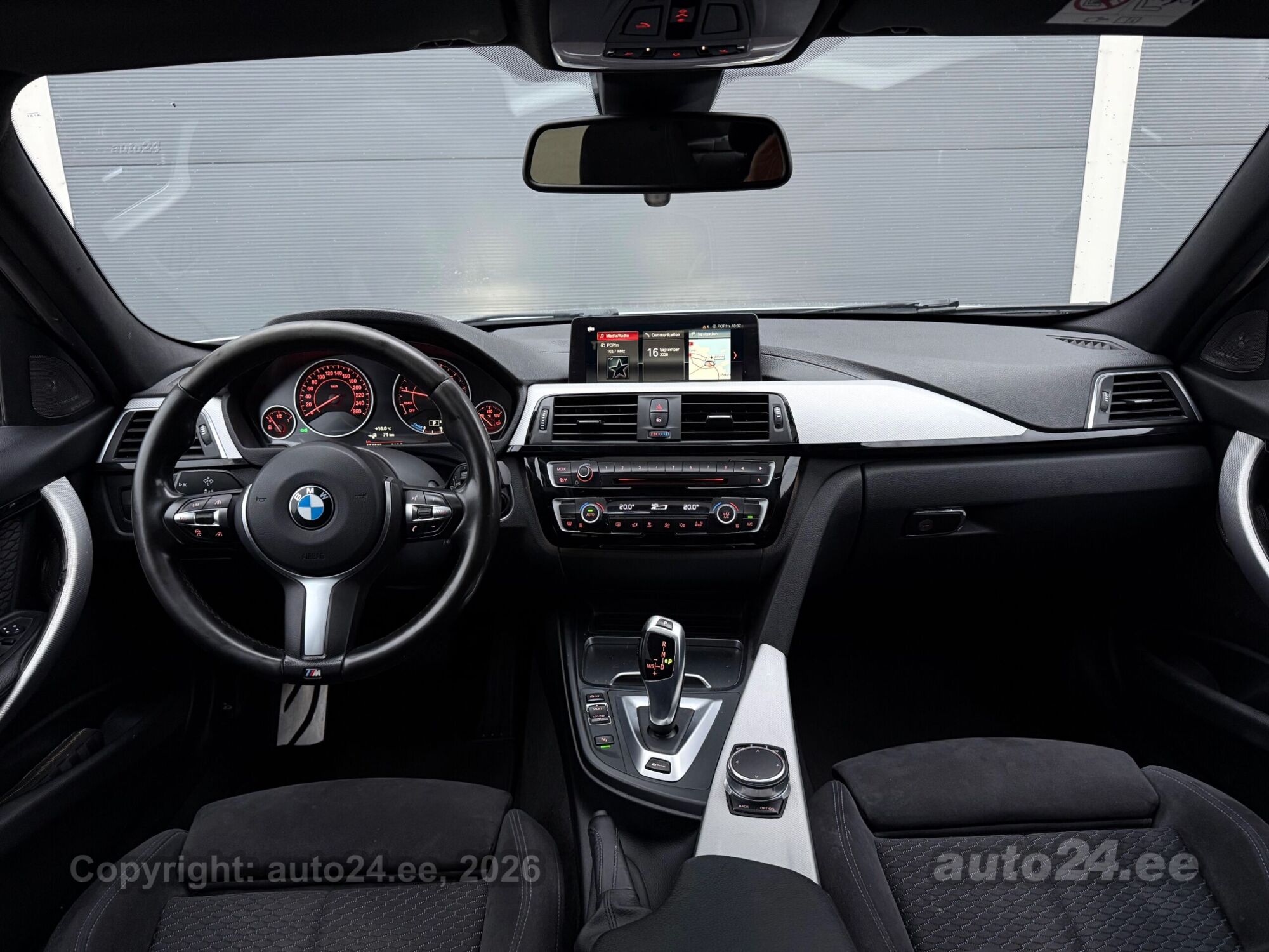 BMW 330 - 7
