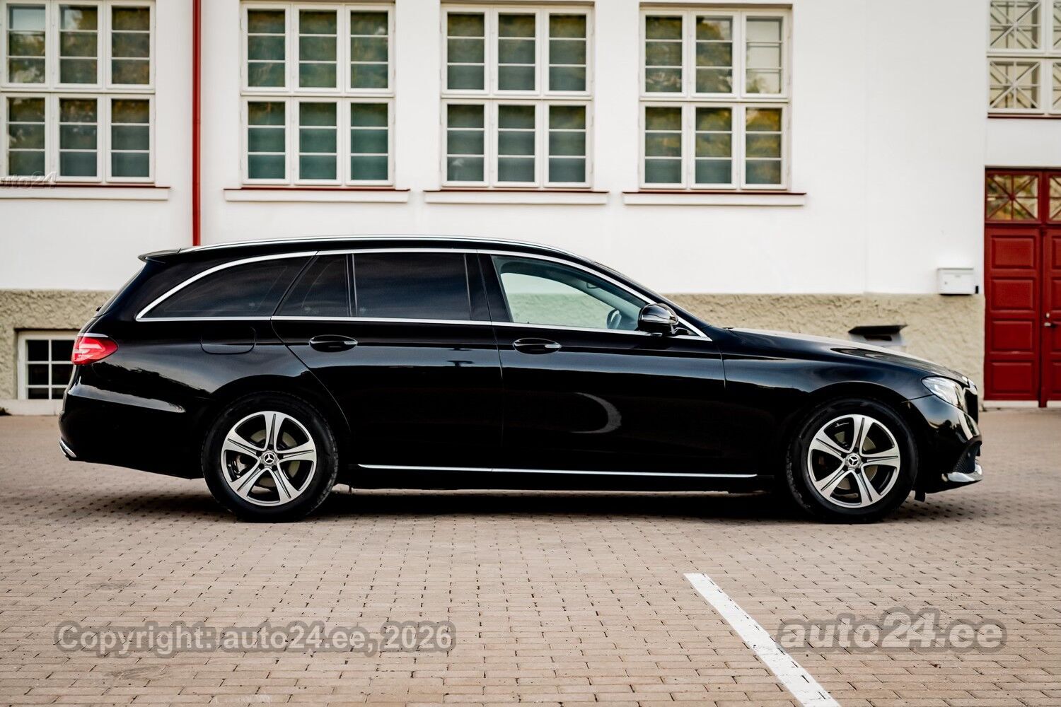 Mercedes-Benz E 220 - 9