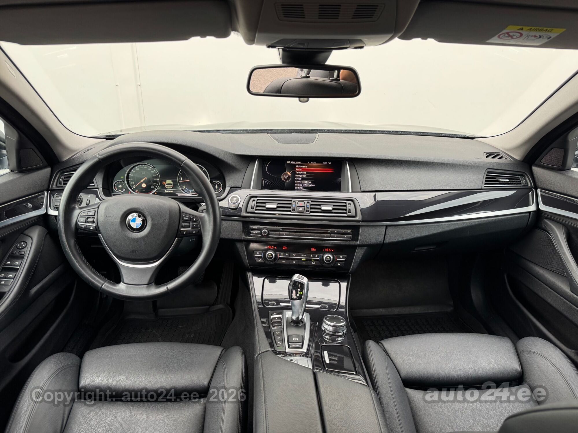 BMW 5-sarja 2015, photo 6/10