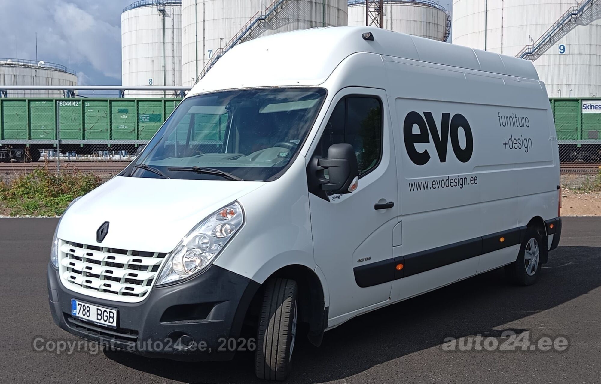 Renault Master L3H3 2.3 92kW 2012, kuva 5/10