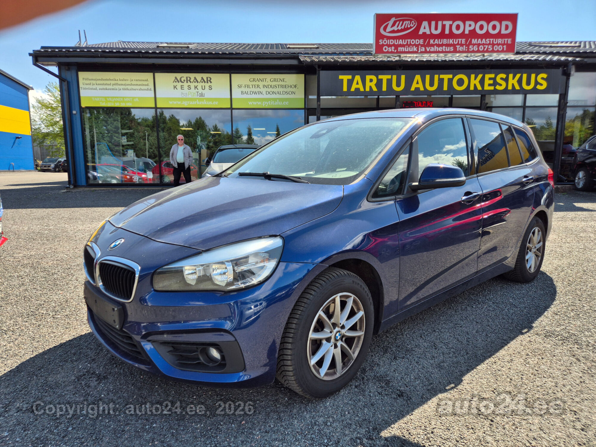 BMW 216