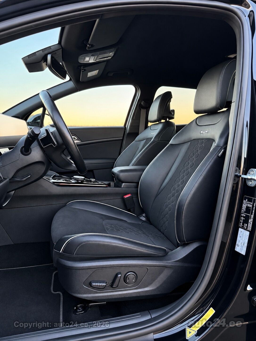 KIA Sportage - 12