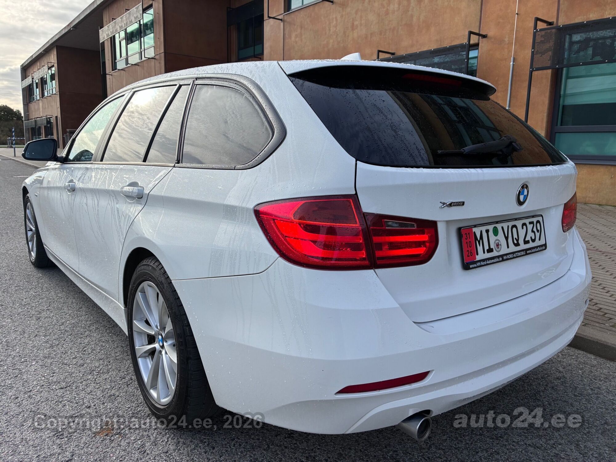 BMW 3 Series 2013 — photo 27