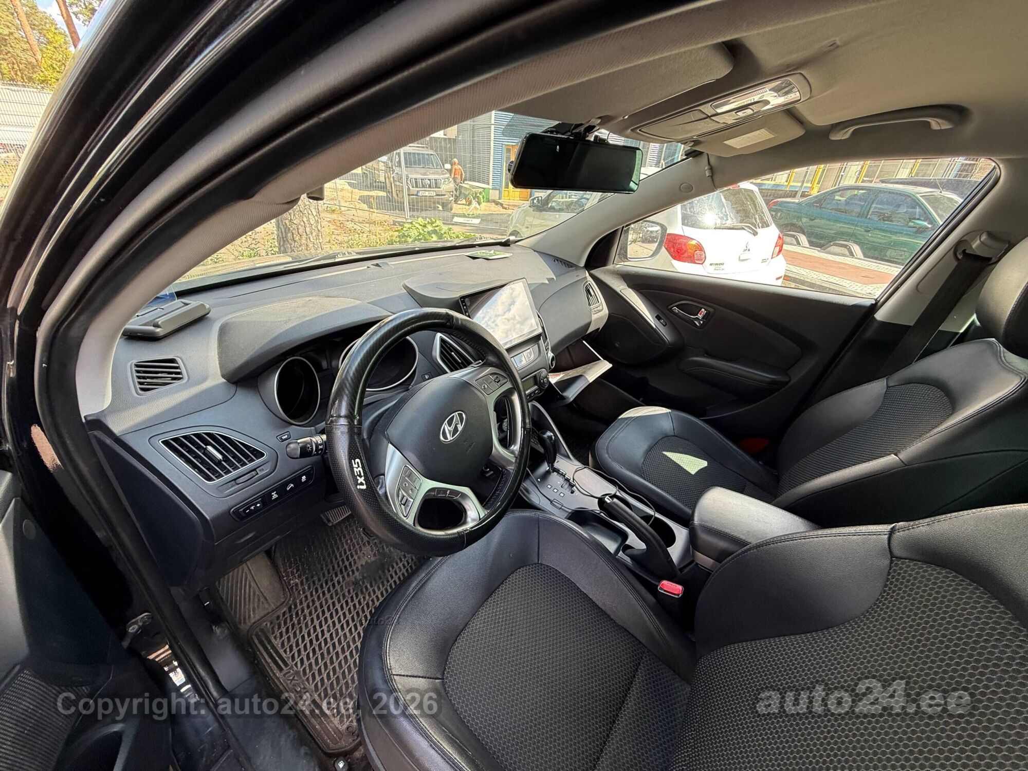 Hyundai ix35 2.0 120kW 2012, kuva 7/8