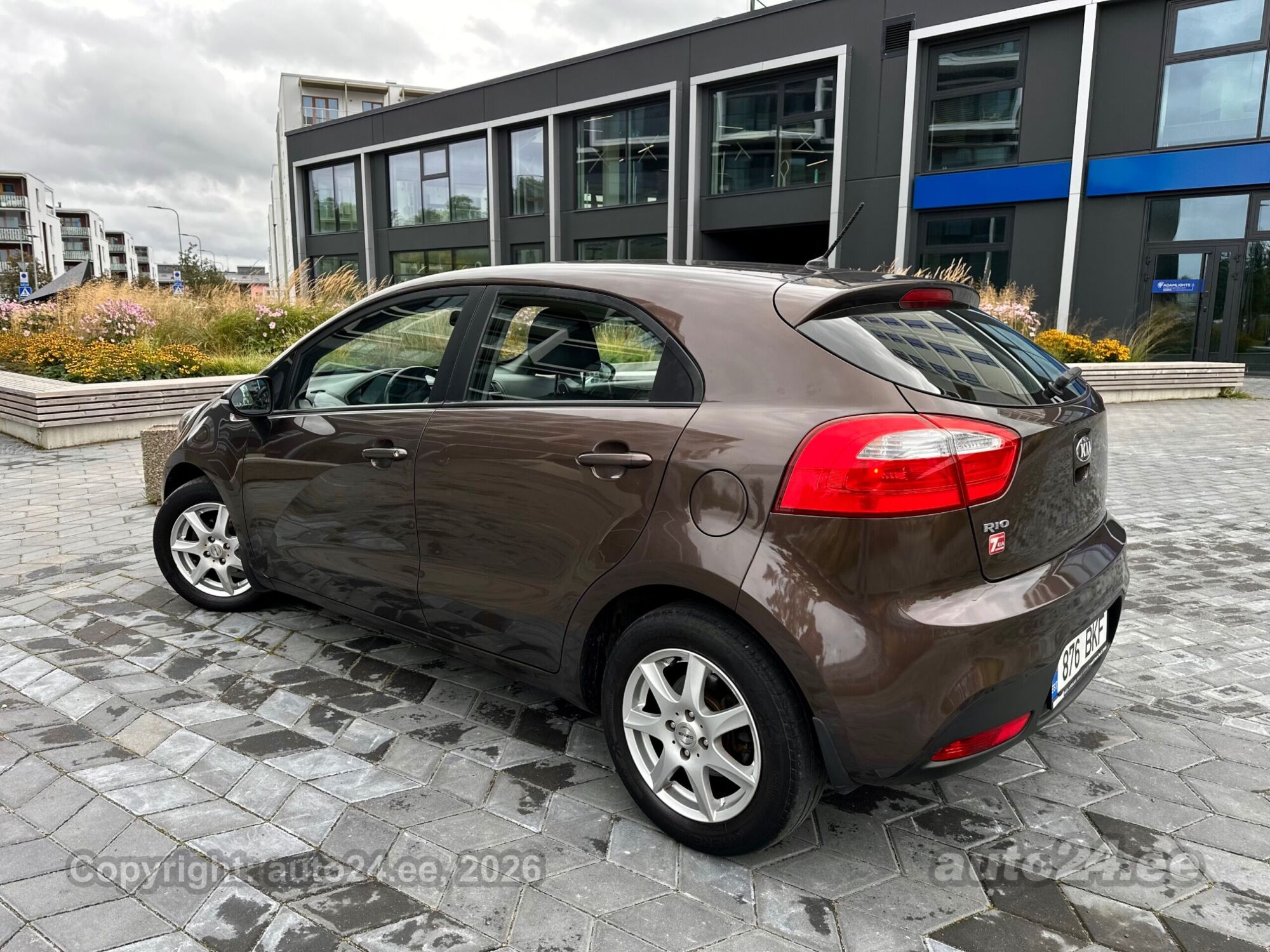 KIA Rio - 12