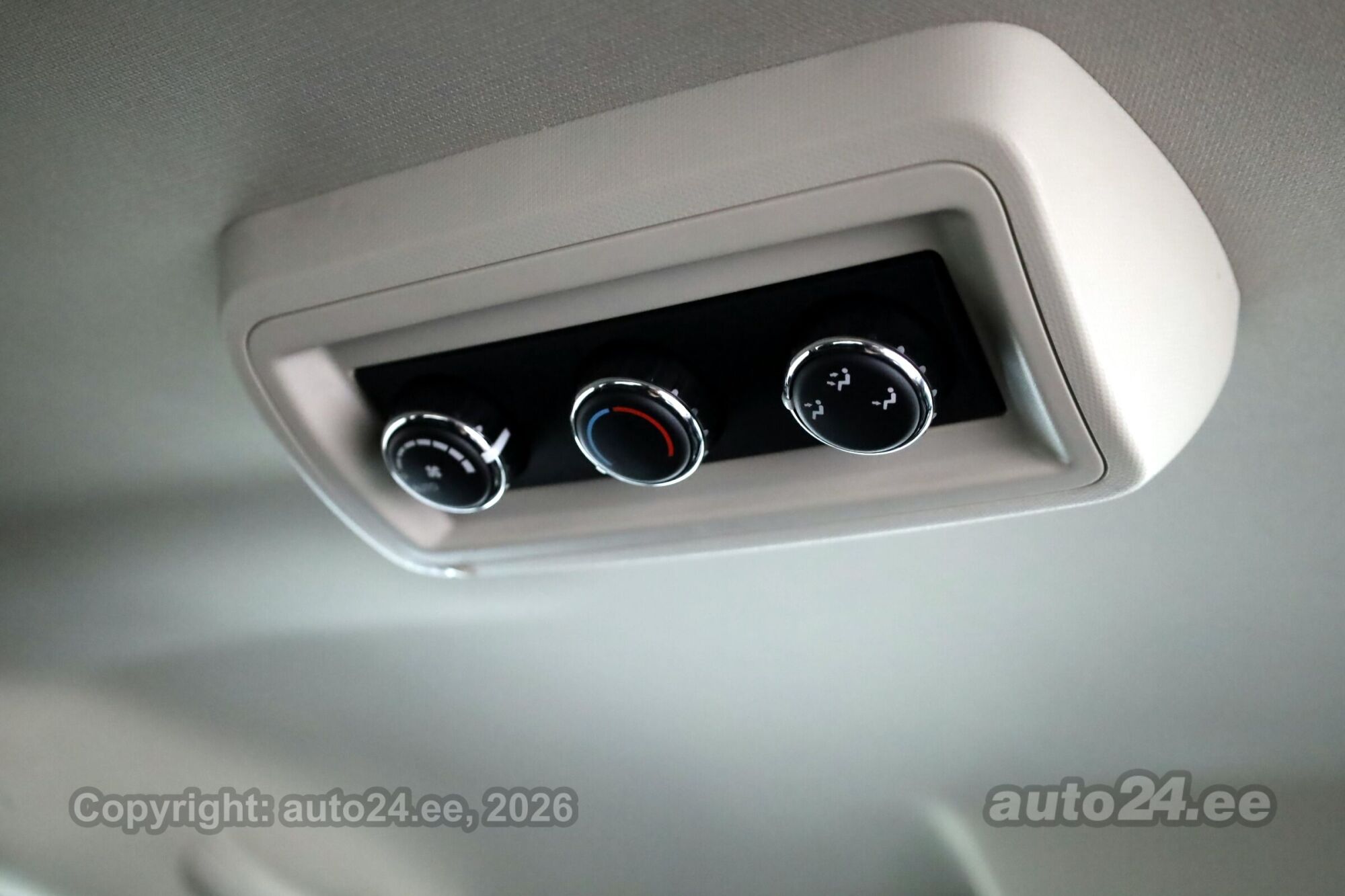 Fiat Freemont 2015 — photo 10