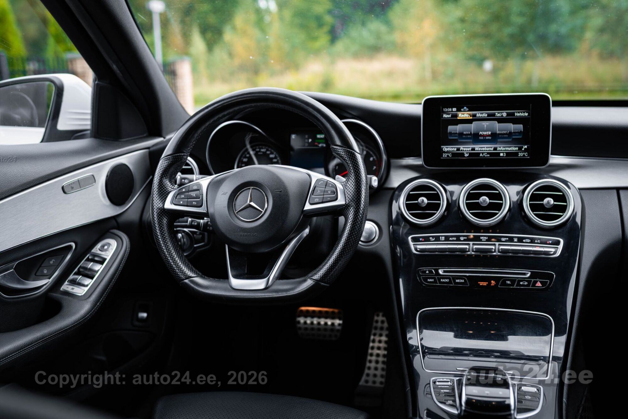 Mercedes-Benz C 350 - 12