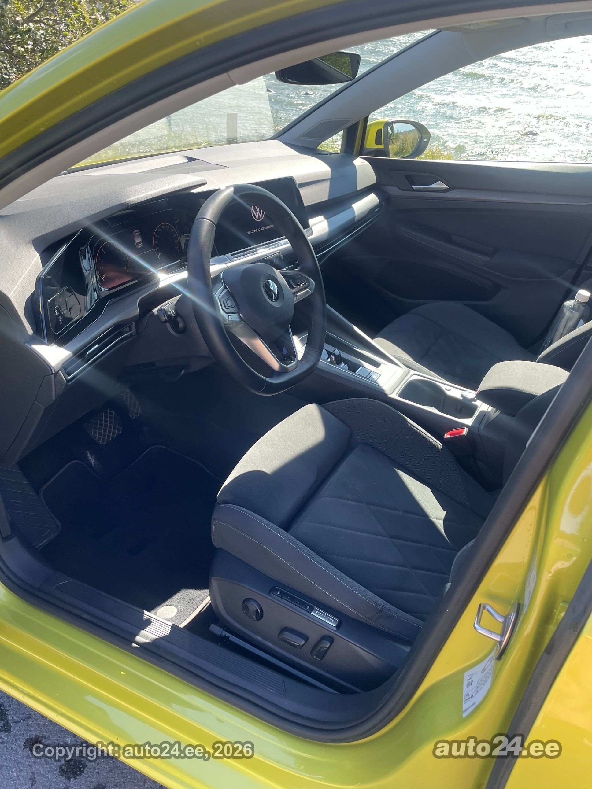 Volkswagen Golf - 6