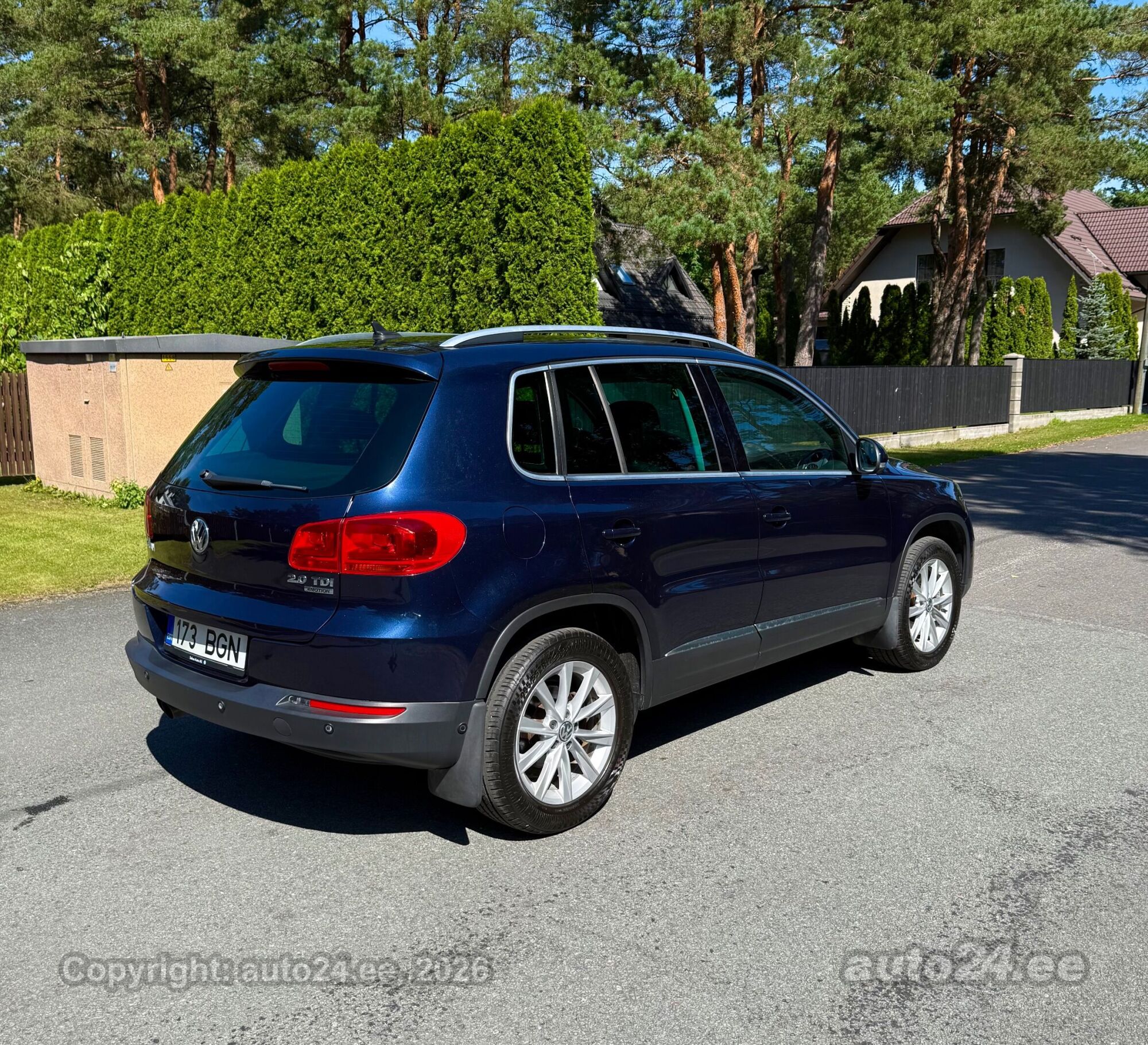 Volkswagen Tiguan Highline 2.0 103kW 2012, kuva 6/10