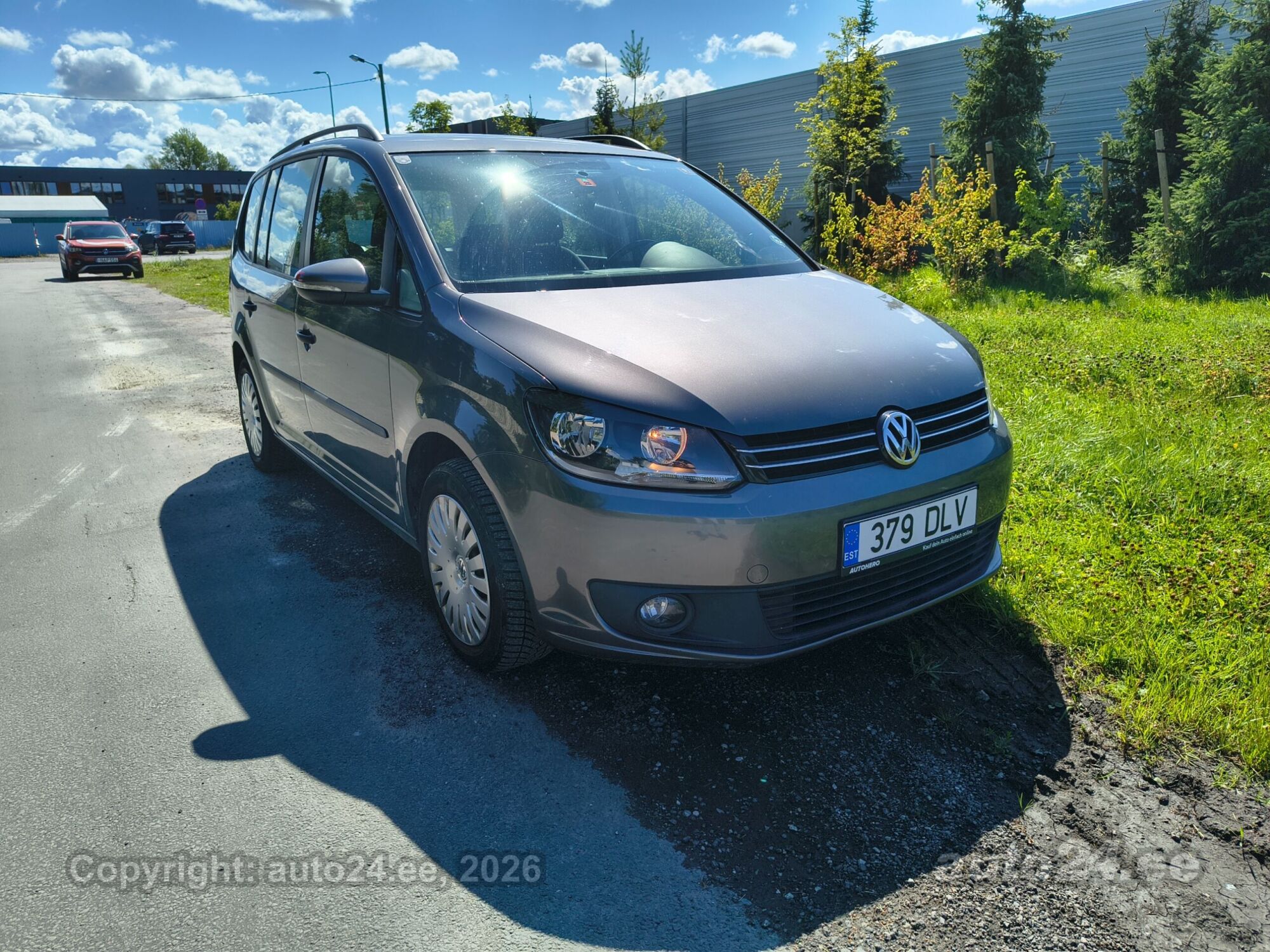 Volkswagen Touran 1.6 77kW 2015, photo 2/10