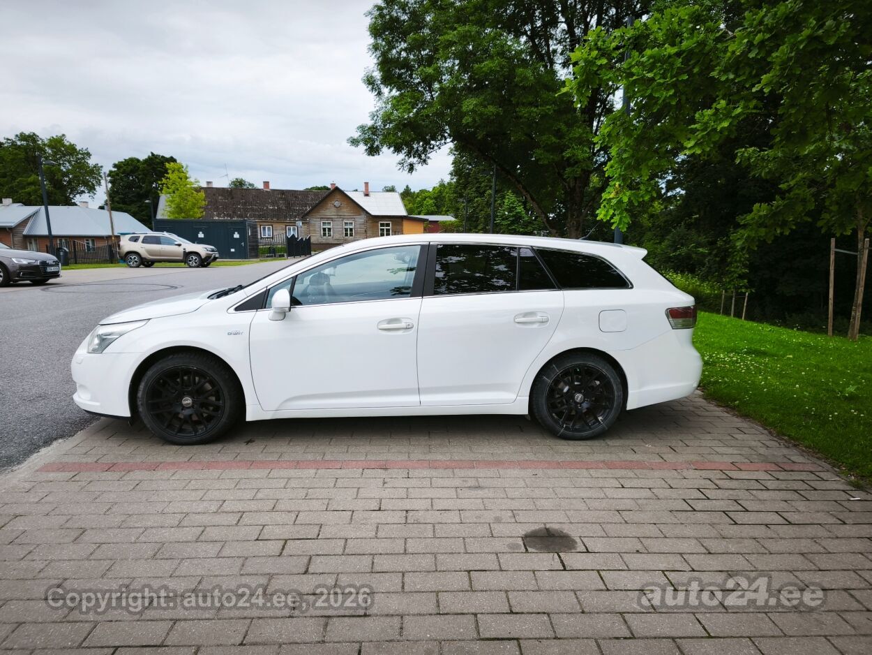Toyota Avensis - 3
