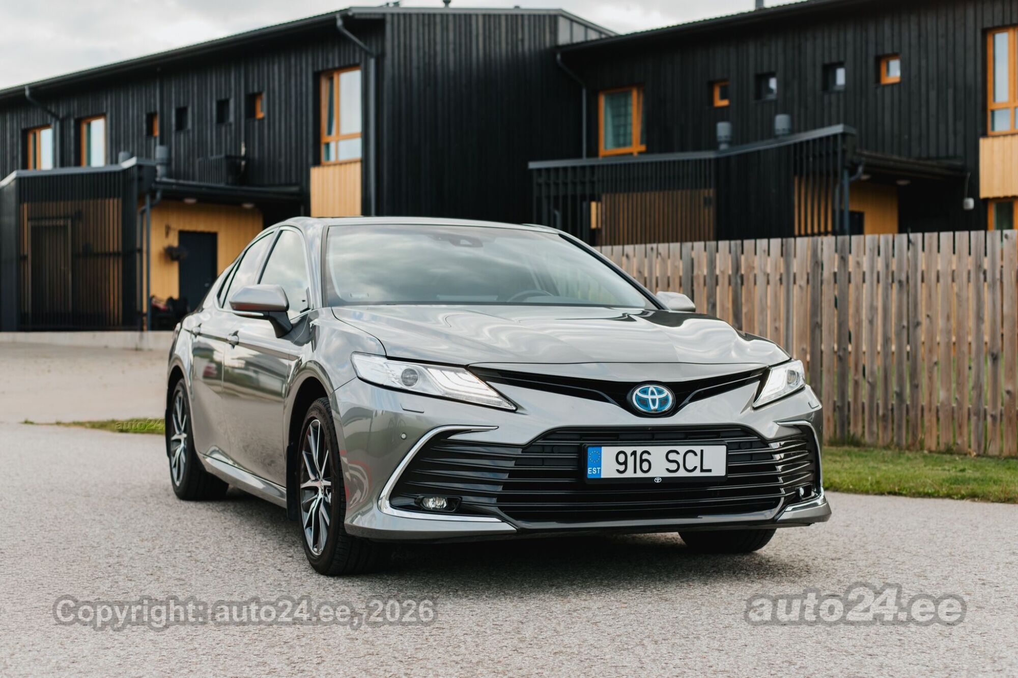 Toyota Camry 2.5 131kW 2023, kuva 3/10