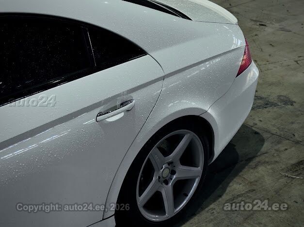 Mercedes-Benz CLS 55 AMG - 12