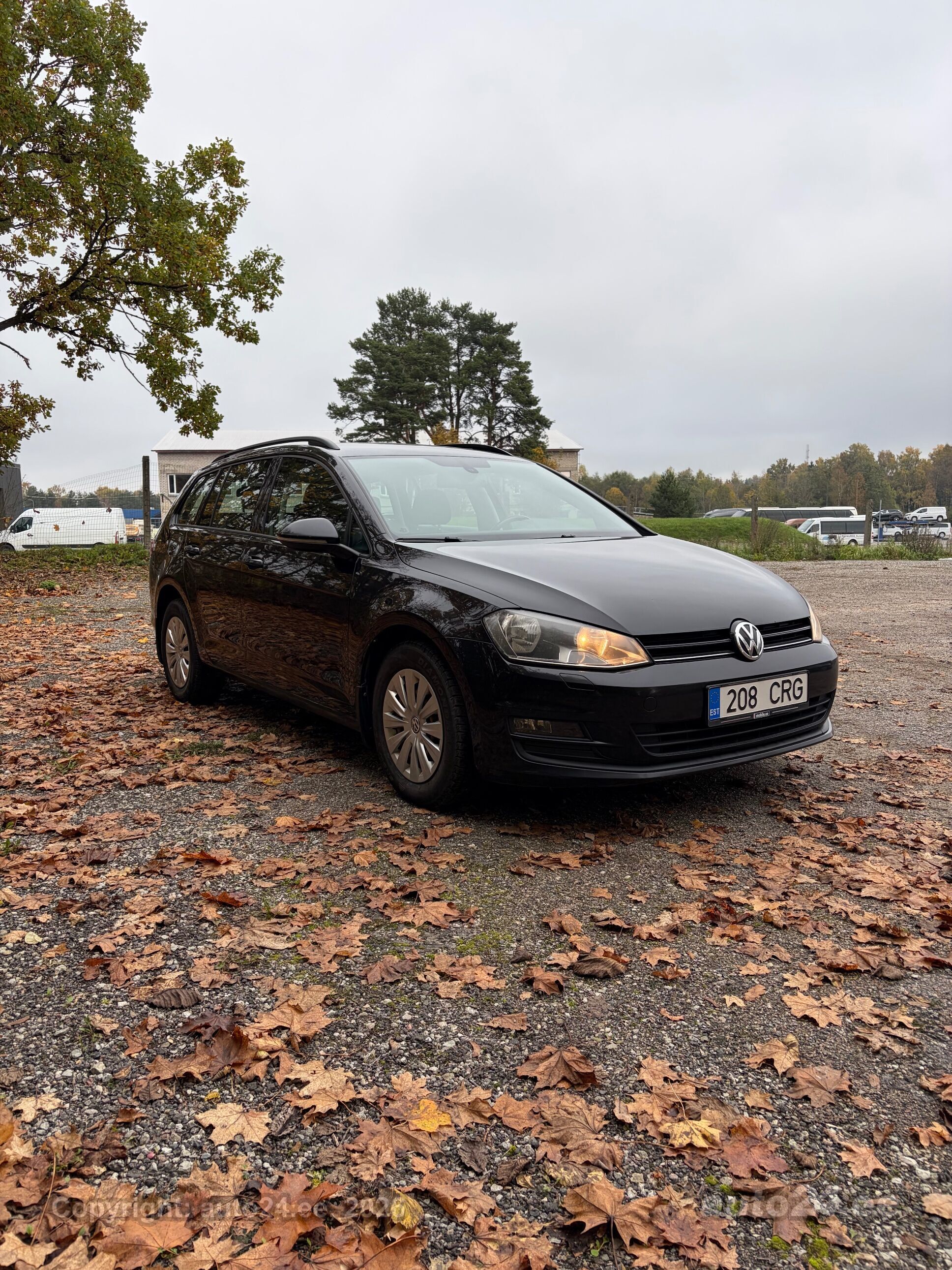 Volkswagen Golf 2014 — салон