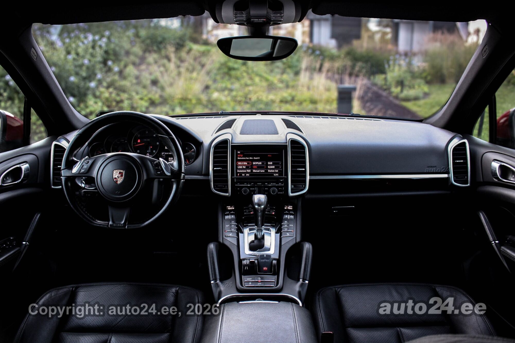 Porsche Cayenne - 6