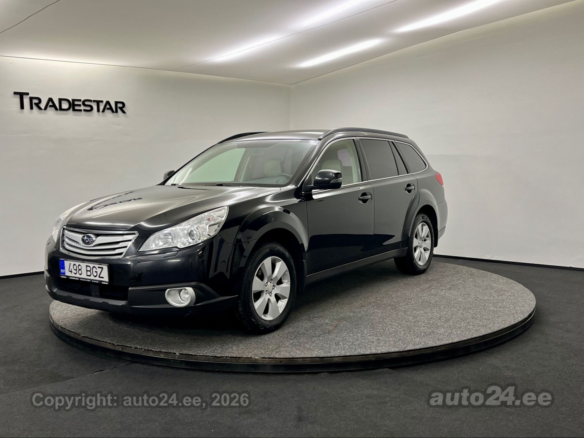 Subaru Outback - 1