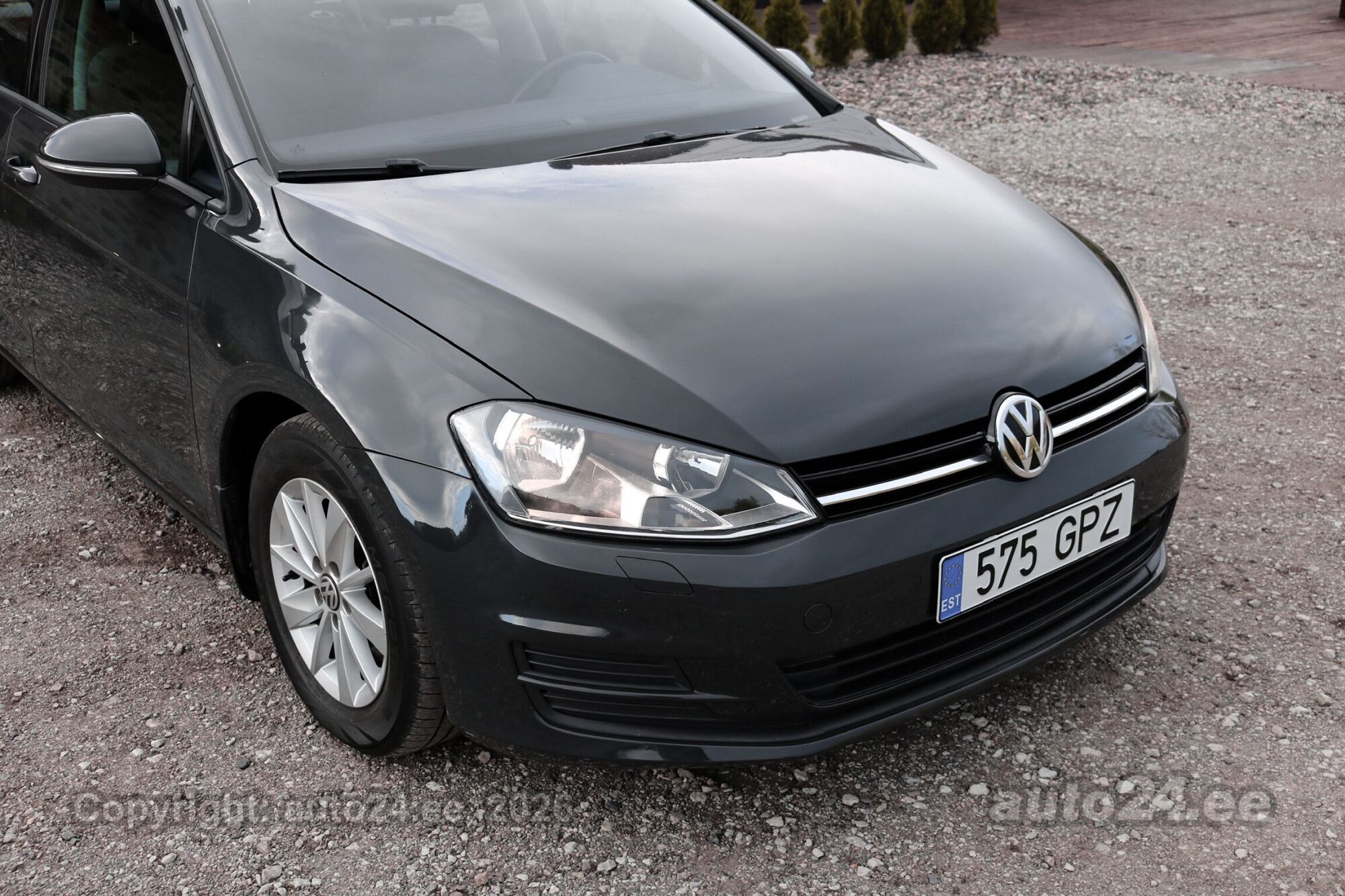 Volkswagen Golf 1.2 R4 77kW 2013, kuva 4/10