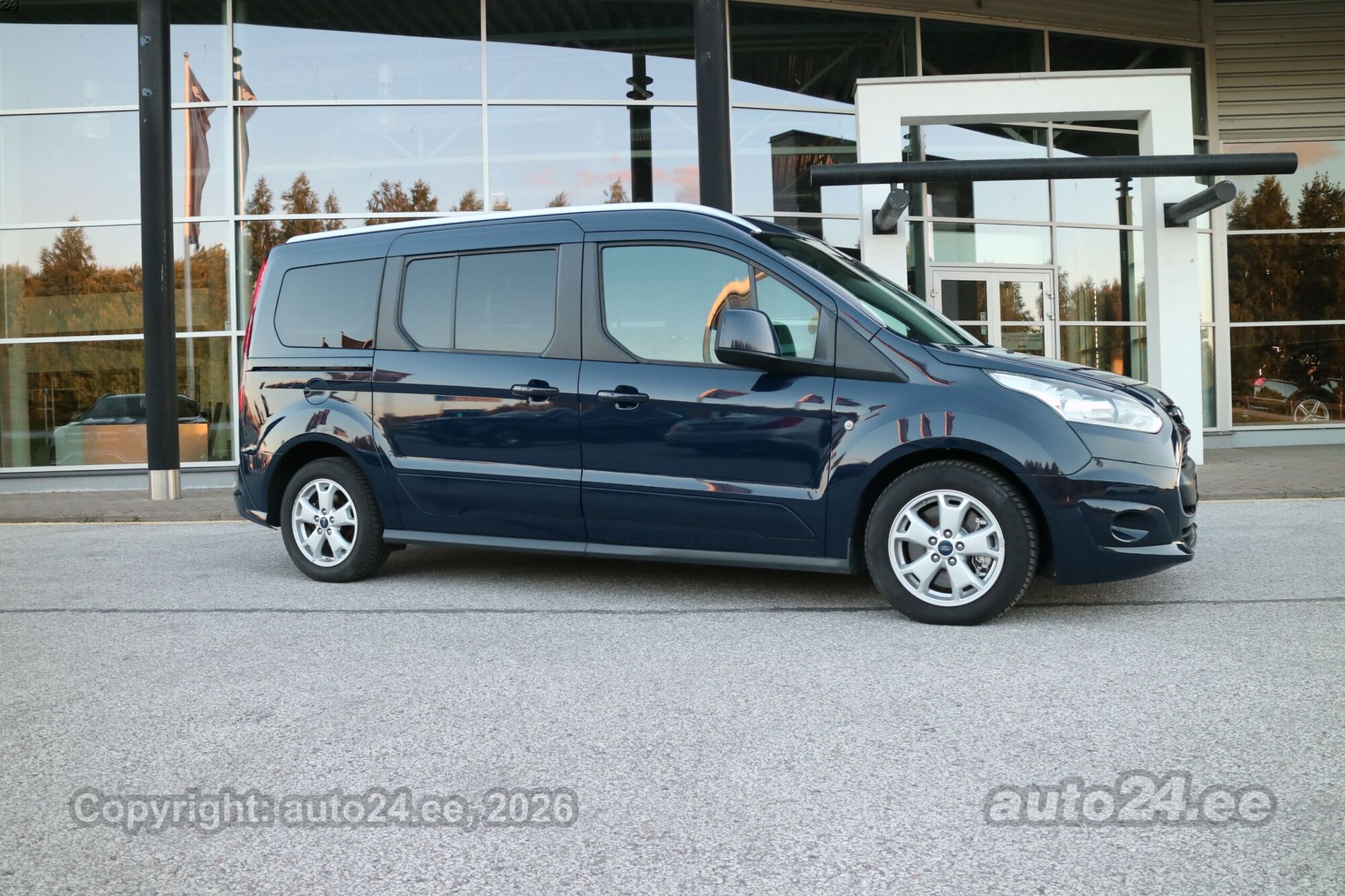 Ford Tourneo 2015, photo 6/10