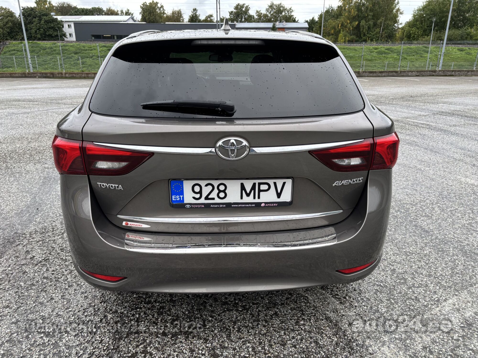 Toyota Avensis - 5