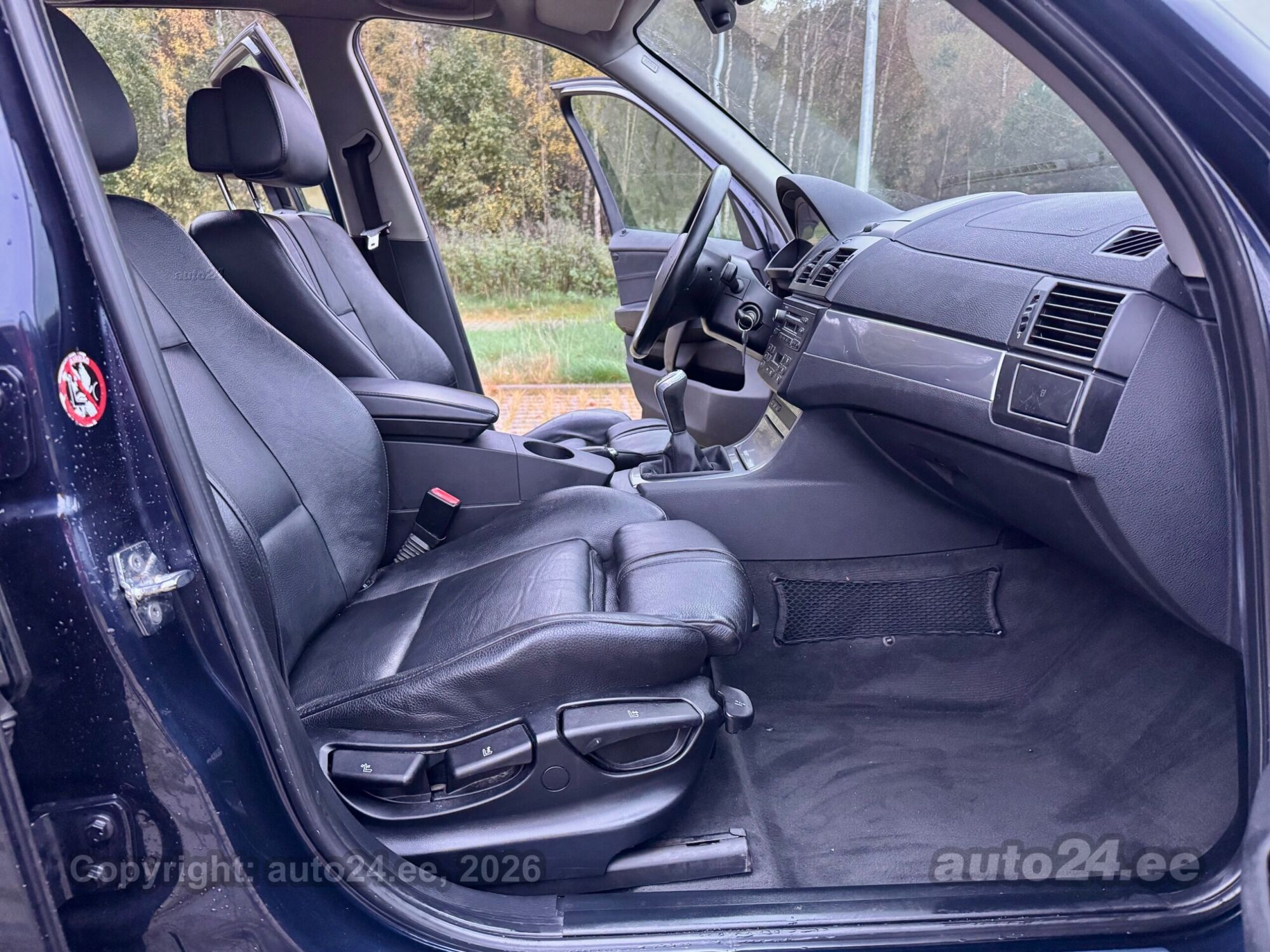 BMW X3 2009 — photo 11