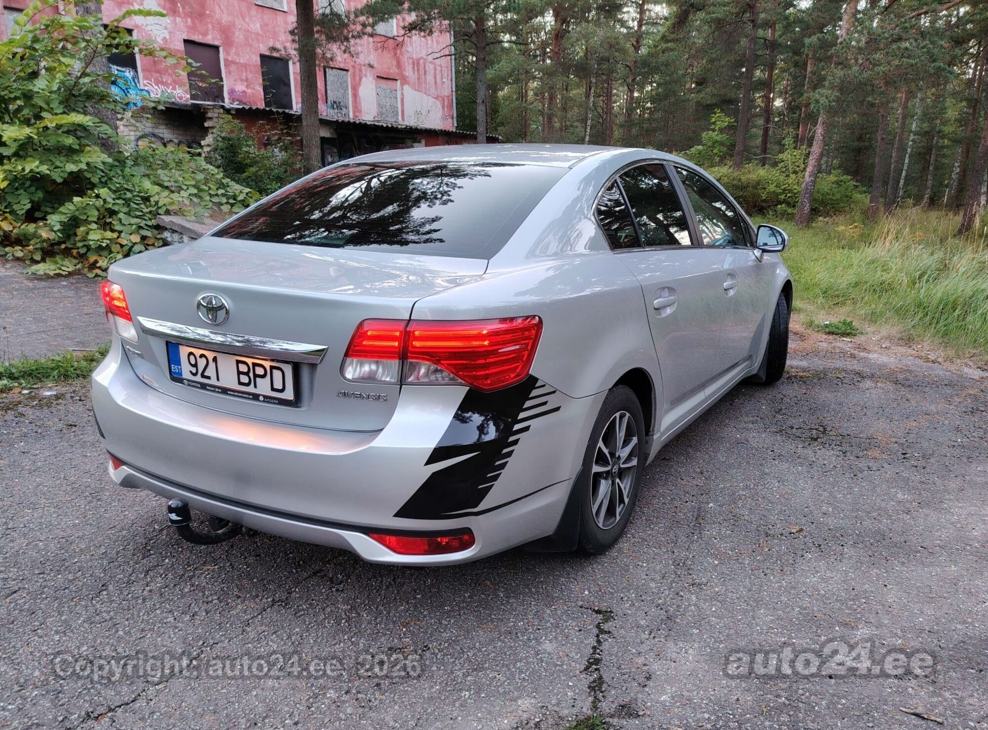 Toyota Avensis - 5