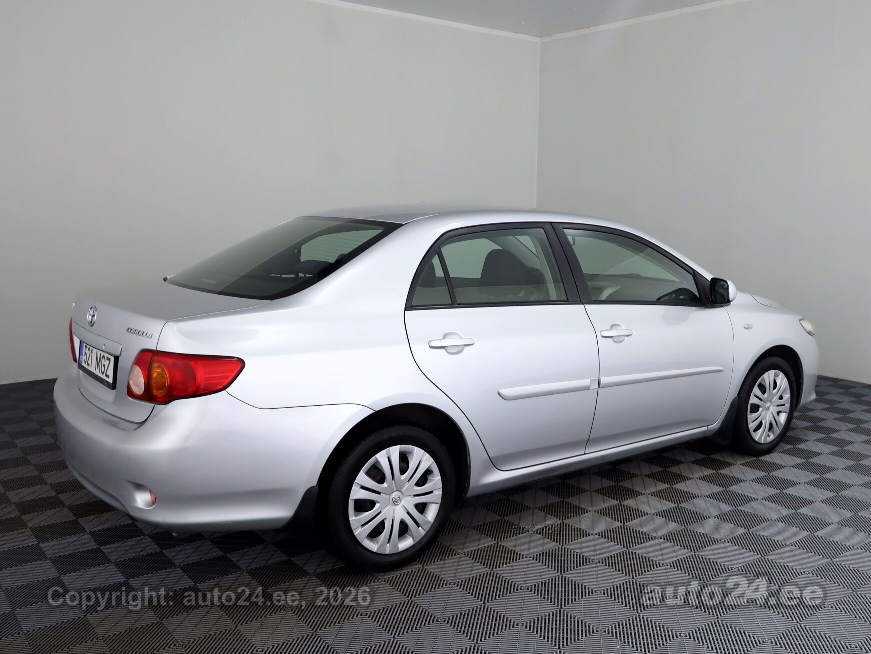 Toyota Corolla - 3