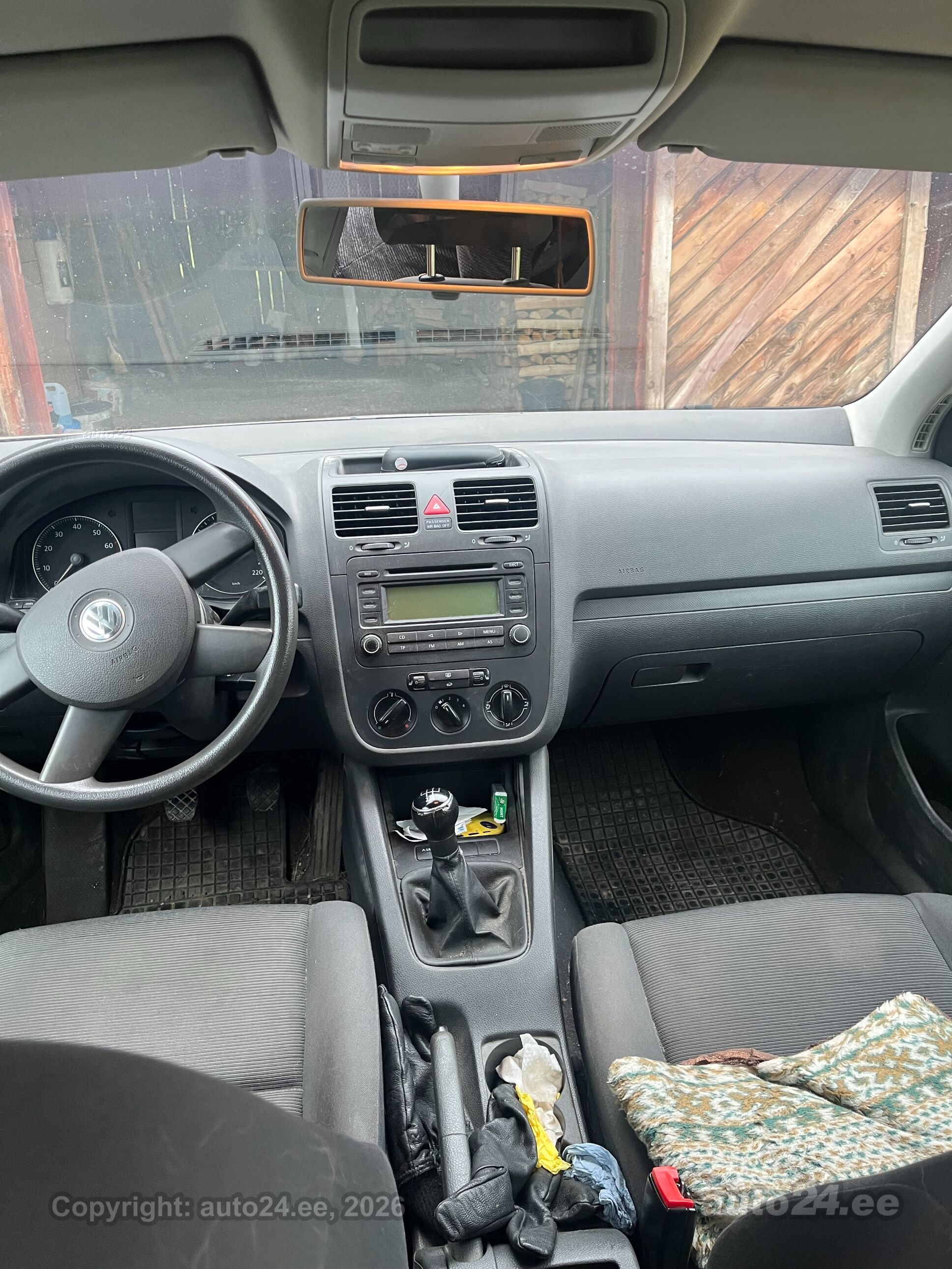 Volkswagen Golf - 5