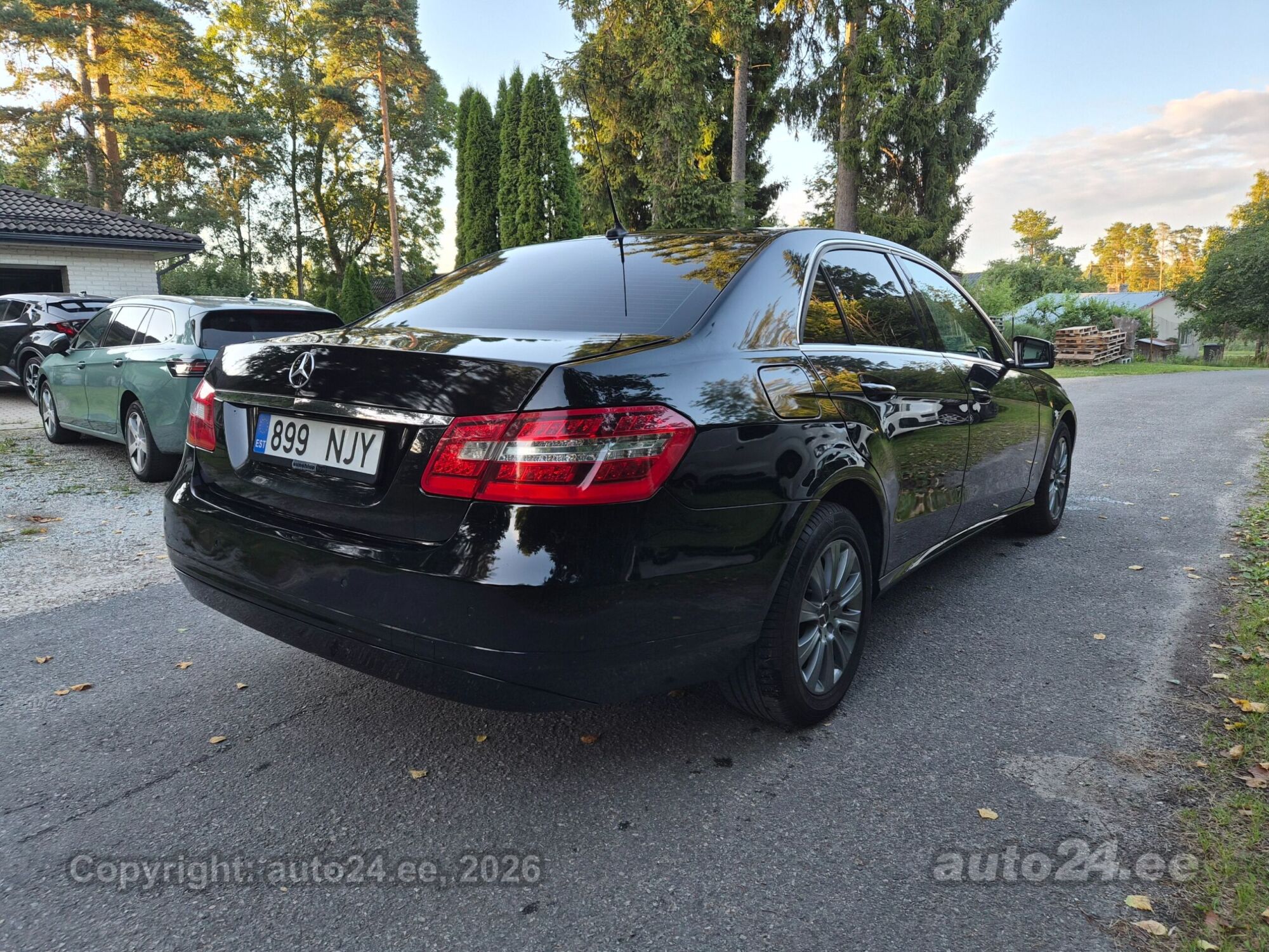Mercedes-Benz E-sarja E 220 2.1 125kW 2012, kuva 4/10