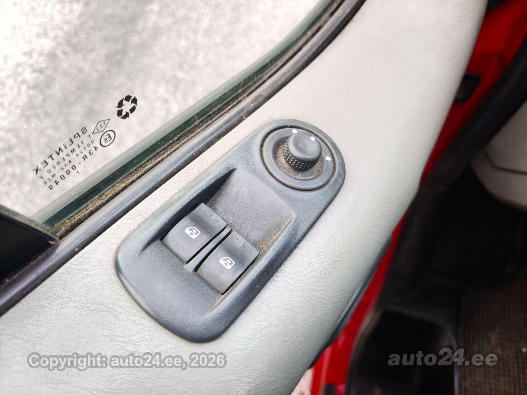 Renault Trafic 2007 — photo 21