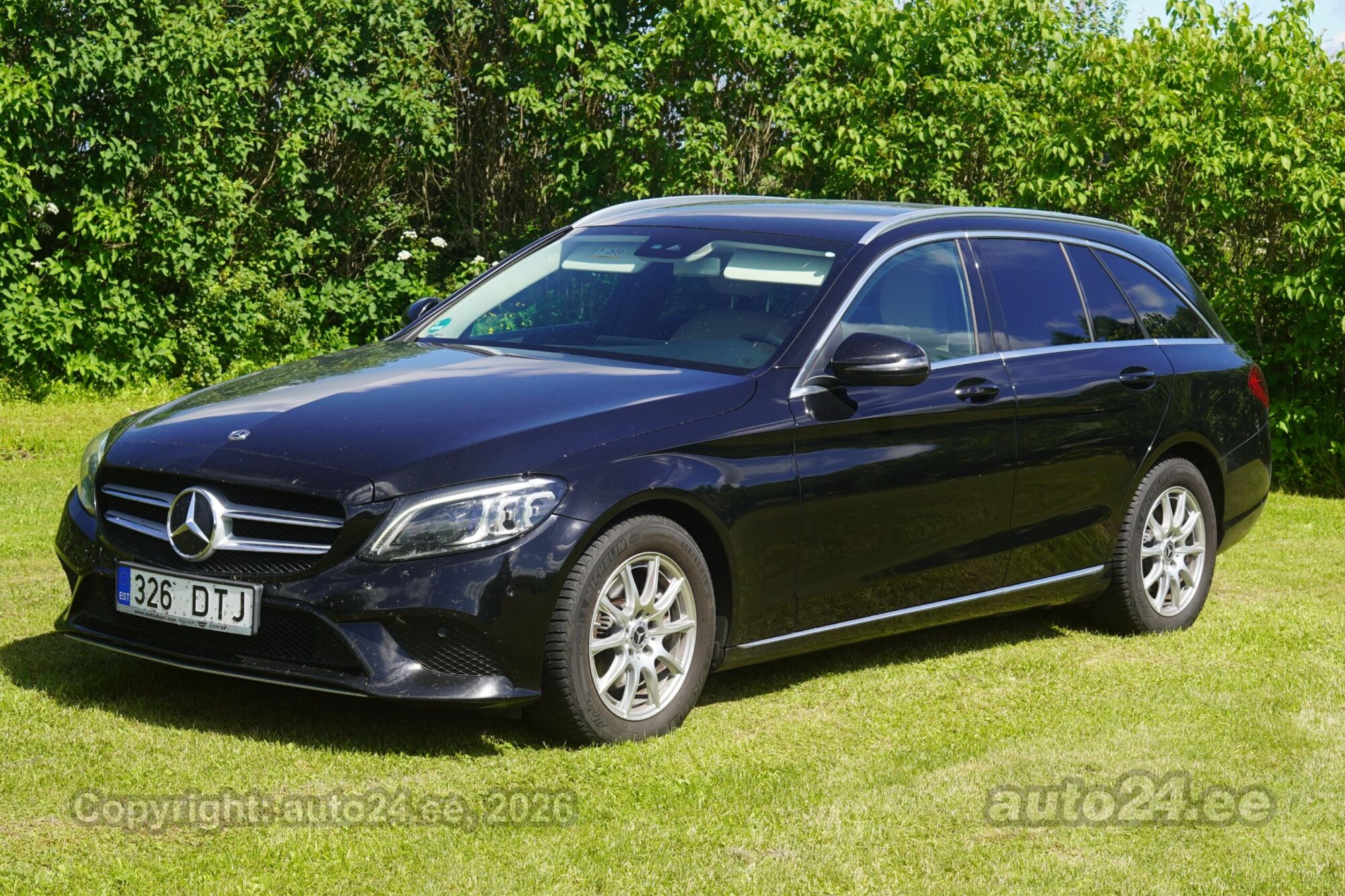 Mercedes-Benz C-sarja C 200 2.0 110kW 2018, photo 2/7