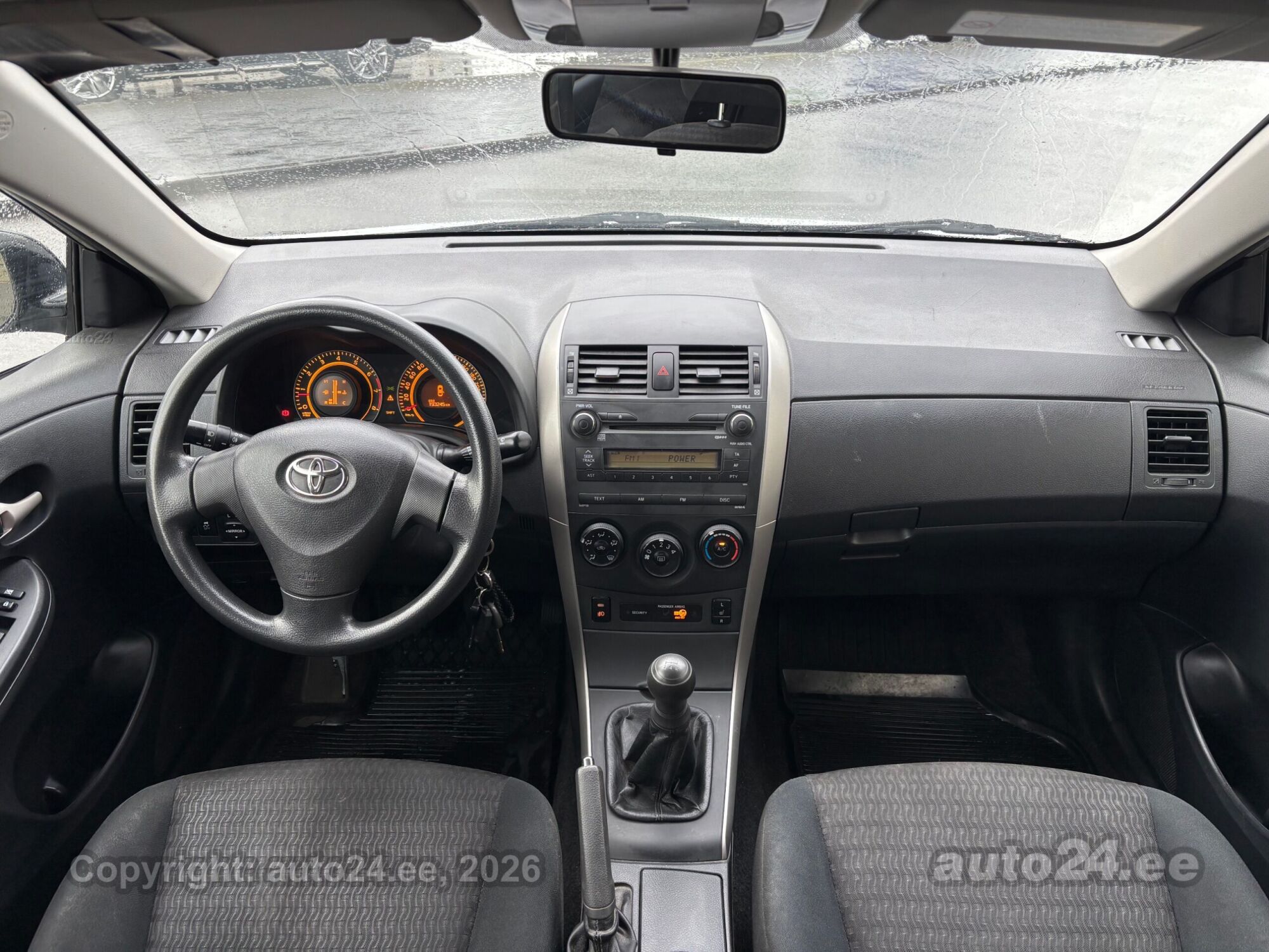Toyota Corolla - 7