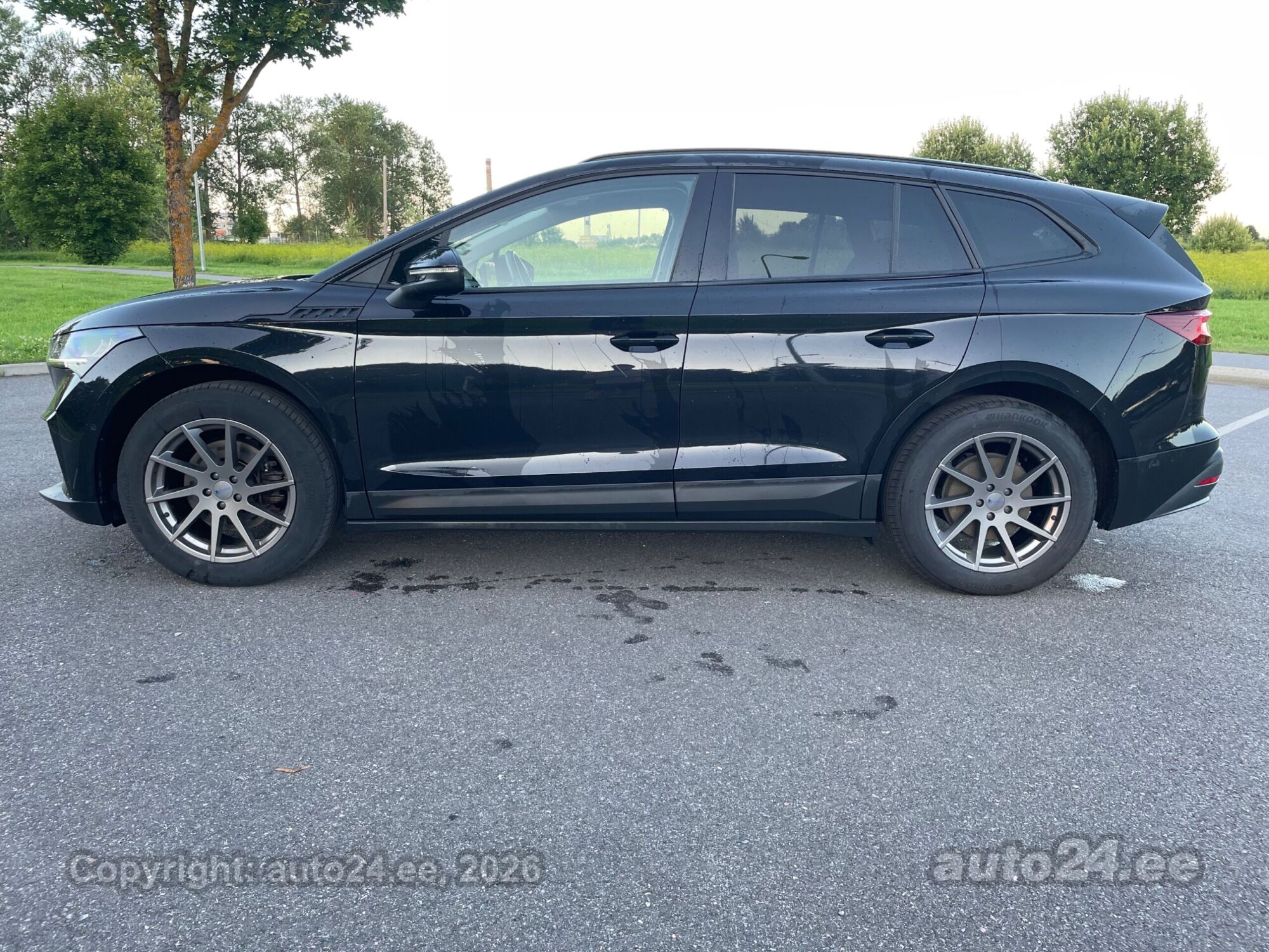 Skoda Enyaq IV 60 70kW 2022, kuva 2/10