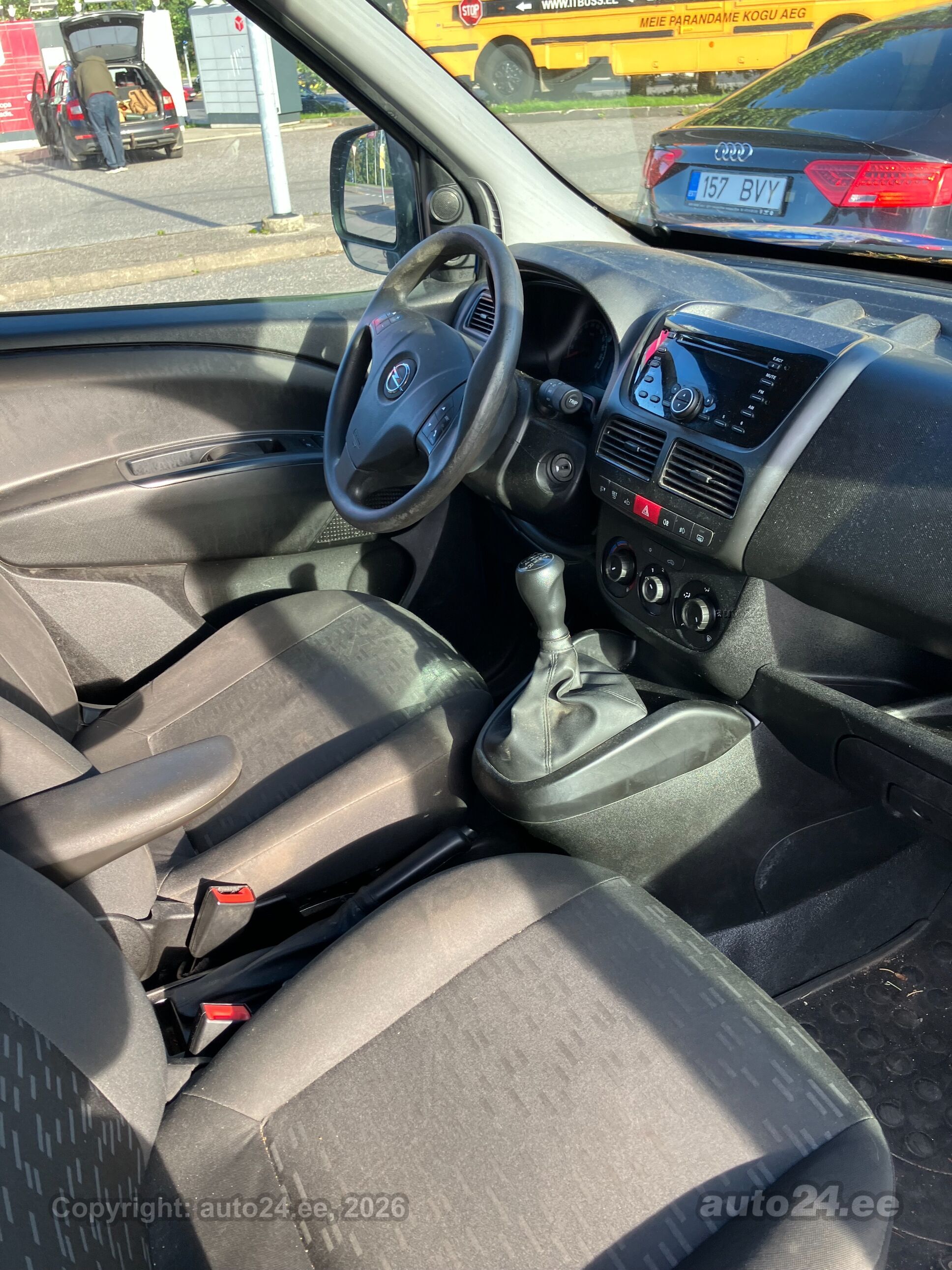 Opel Combo 2015 — photo 7
