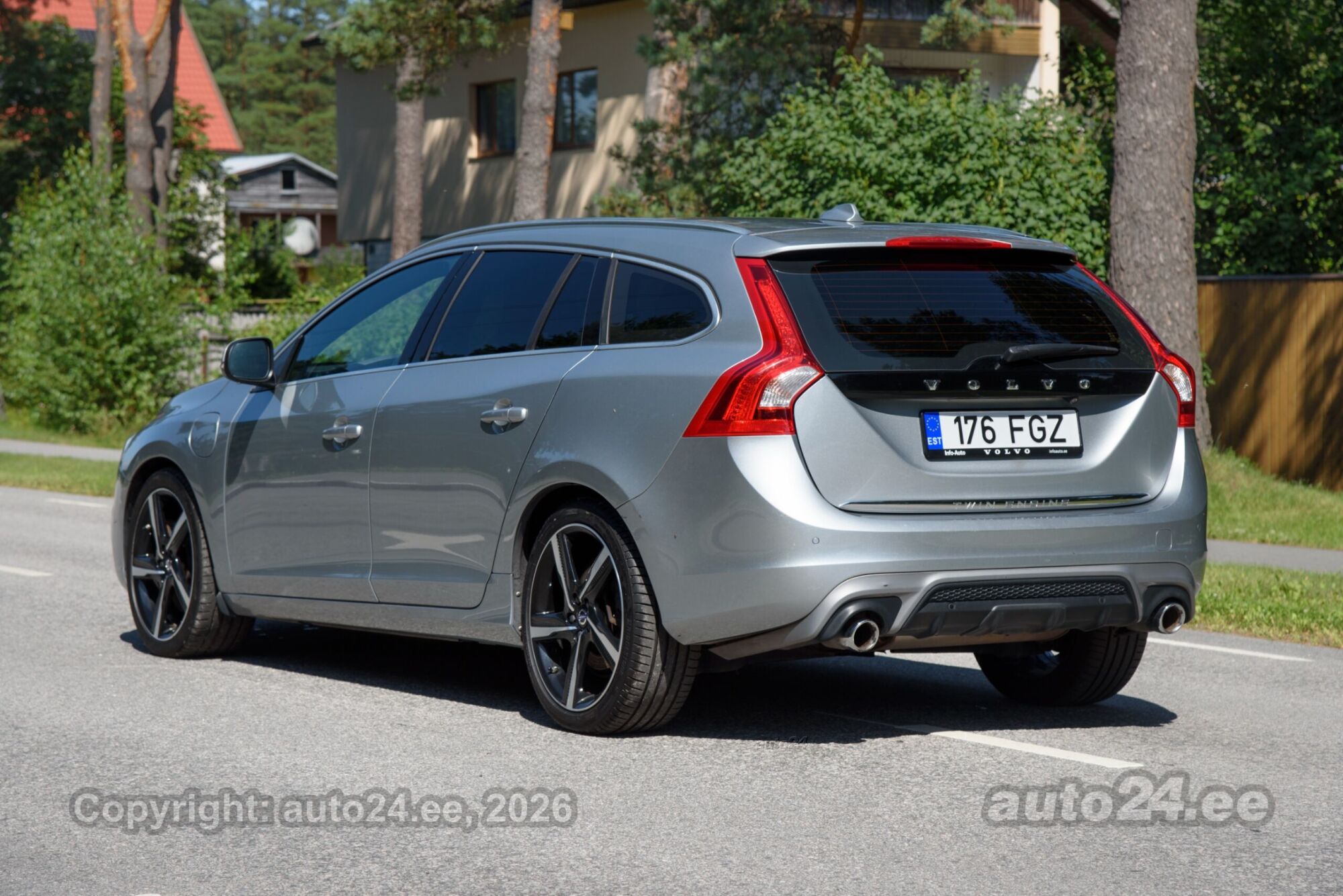 Volvo V60 2015, kuva 6/10