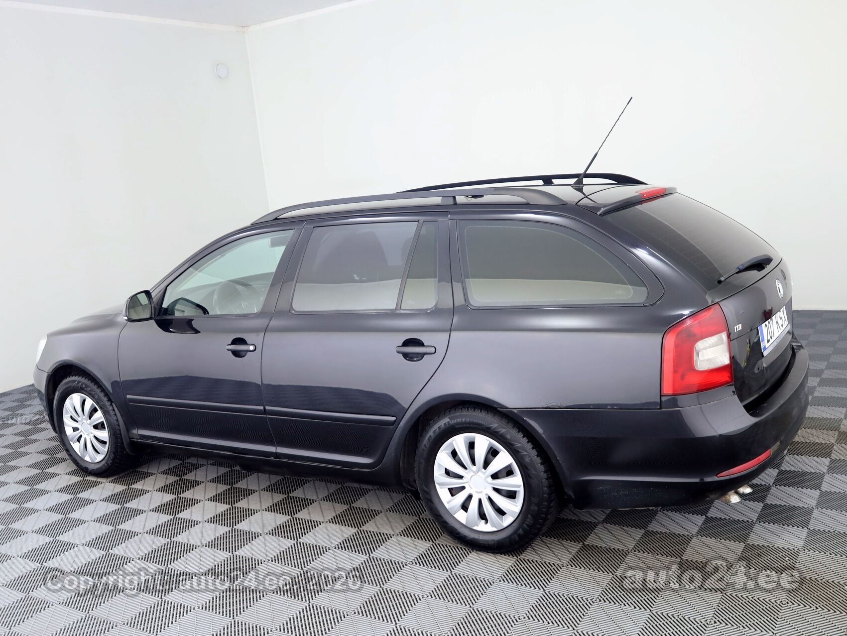 Skoda Octavia 2009 — engine 1968 cm³ (103 kW)