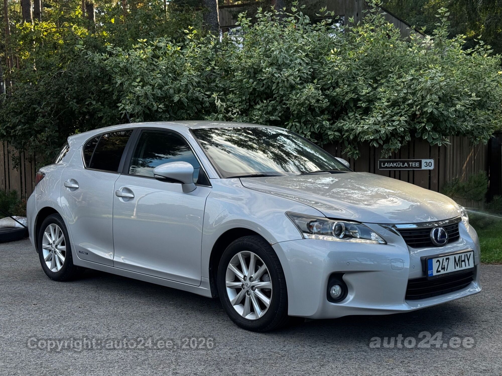 Lexus CT 200h - 2