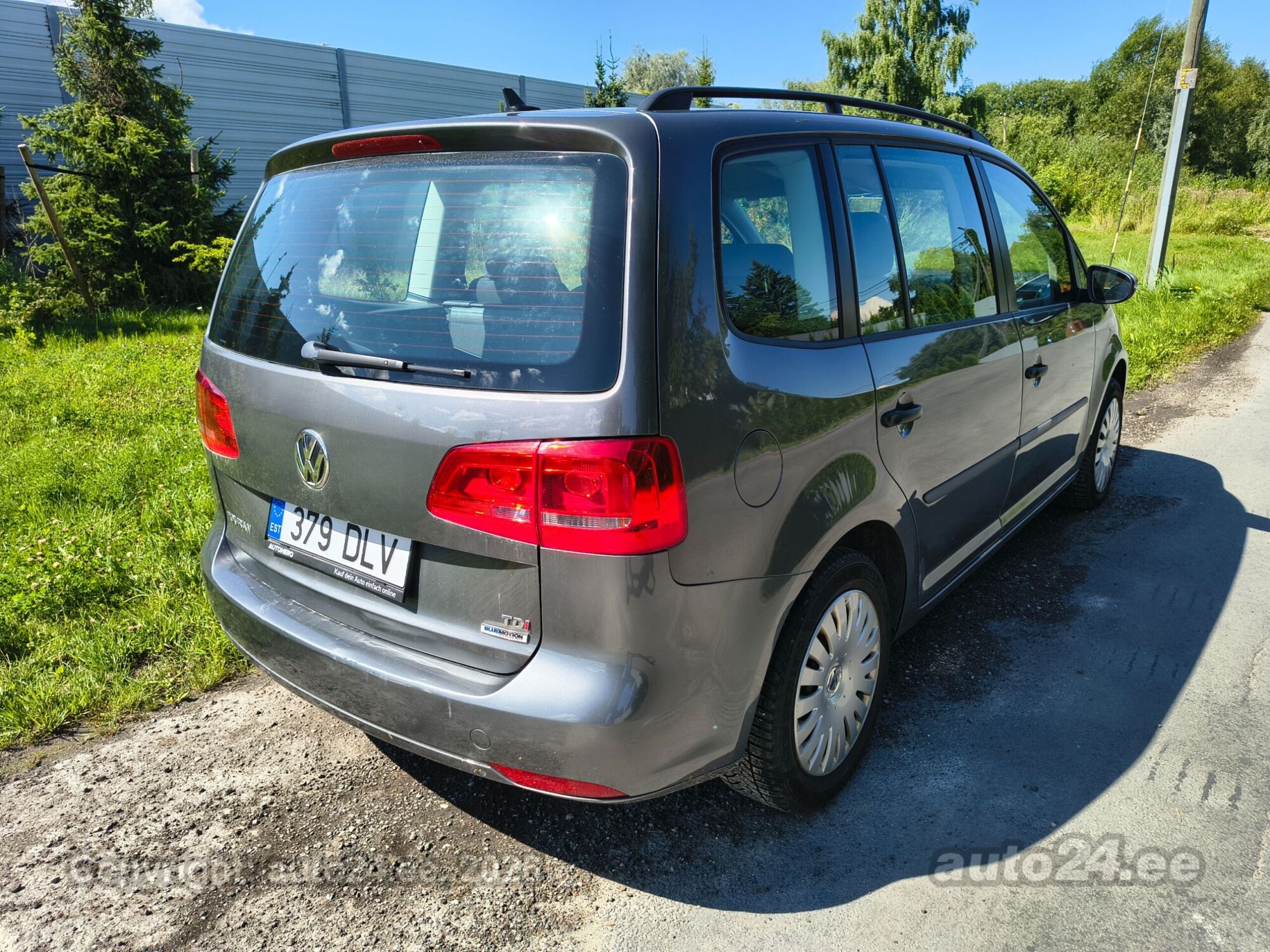 Volkswagen Touran 1.6 77kW 2015, photo 3/10