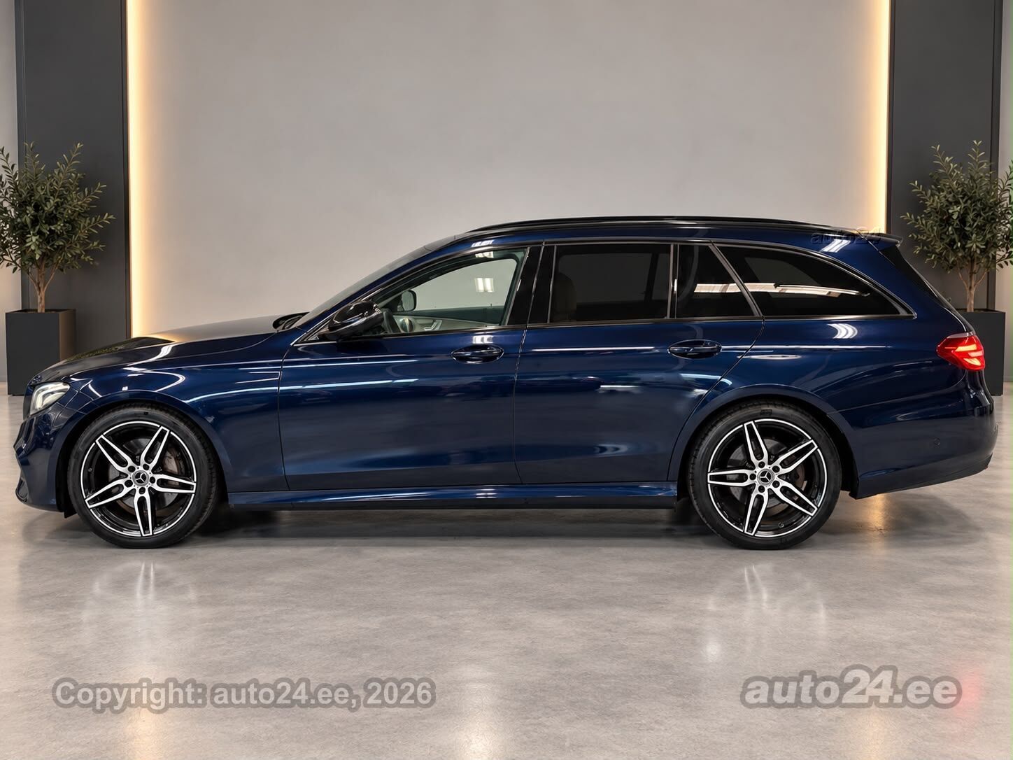 Mercedes-Benz E 350 - 5