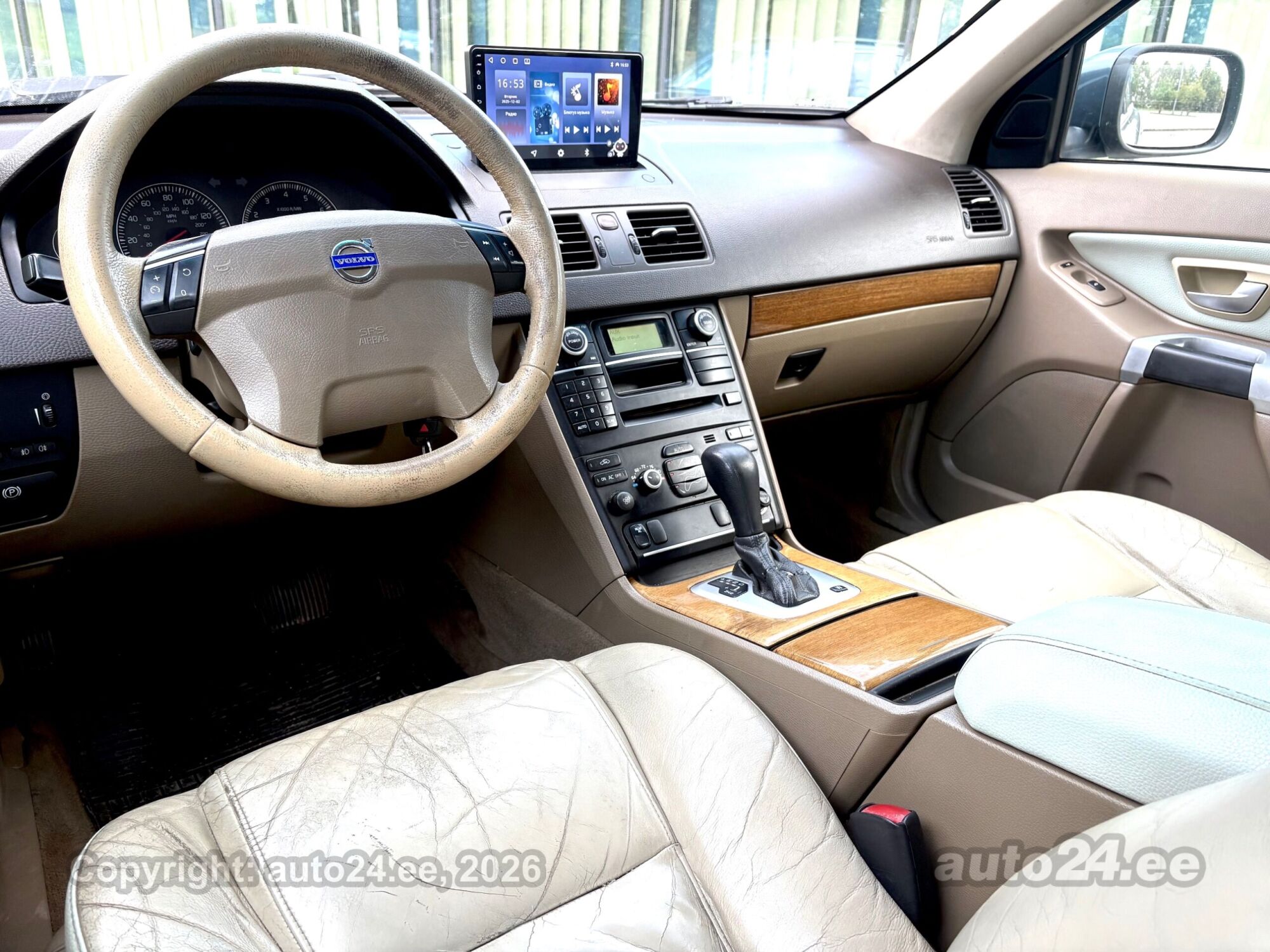 Volvo XC90 2006 — photo 8