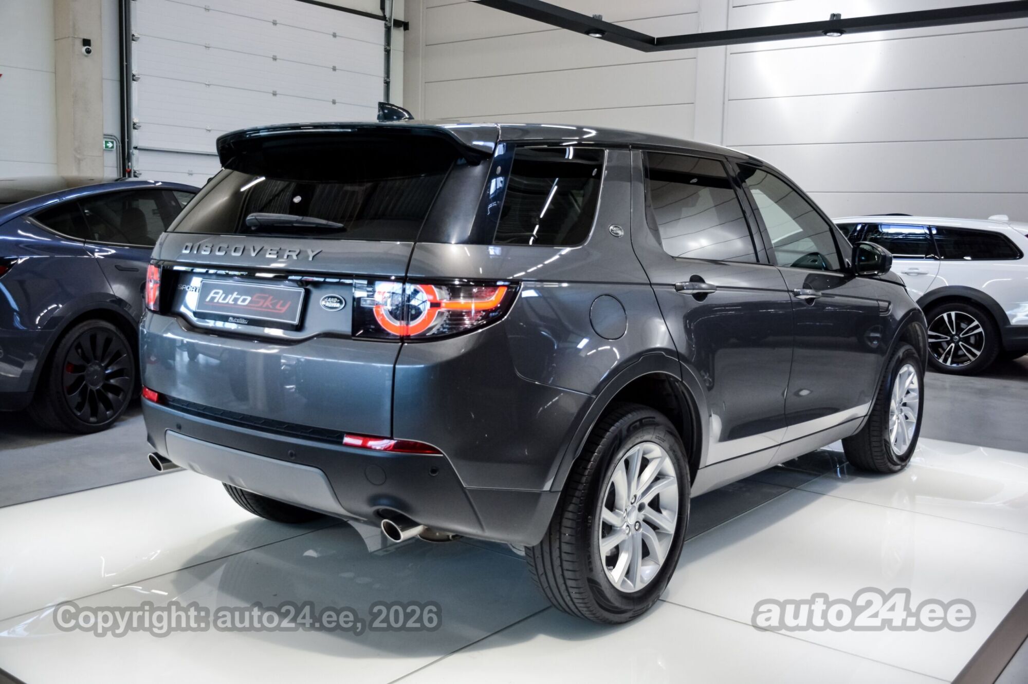 Land Rover Discovery Sport 2019, photo 4/10