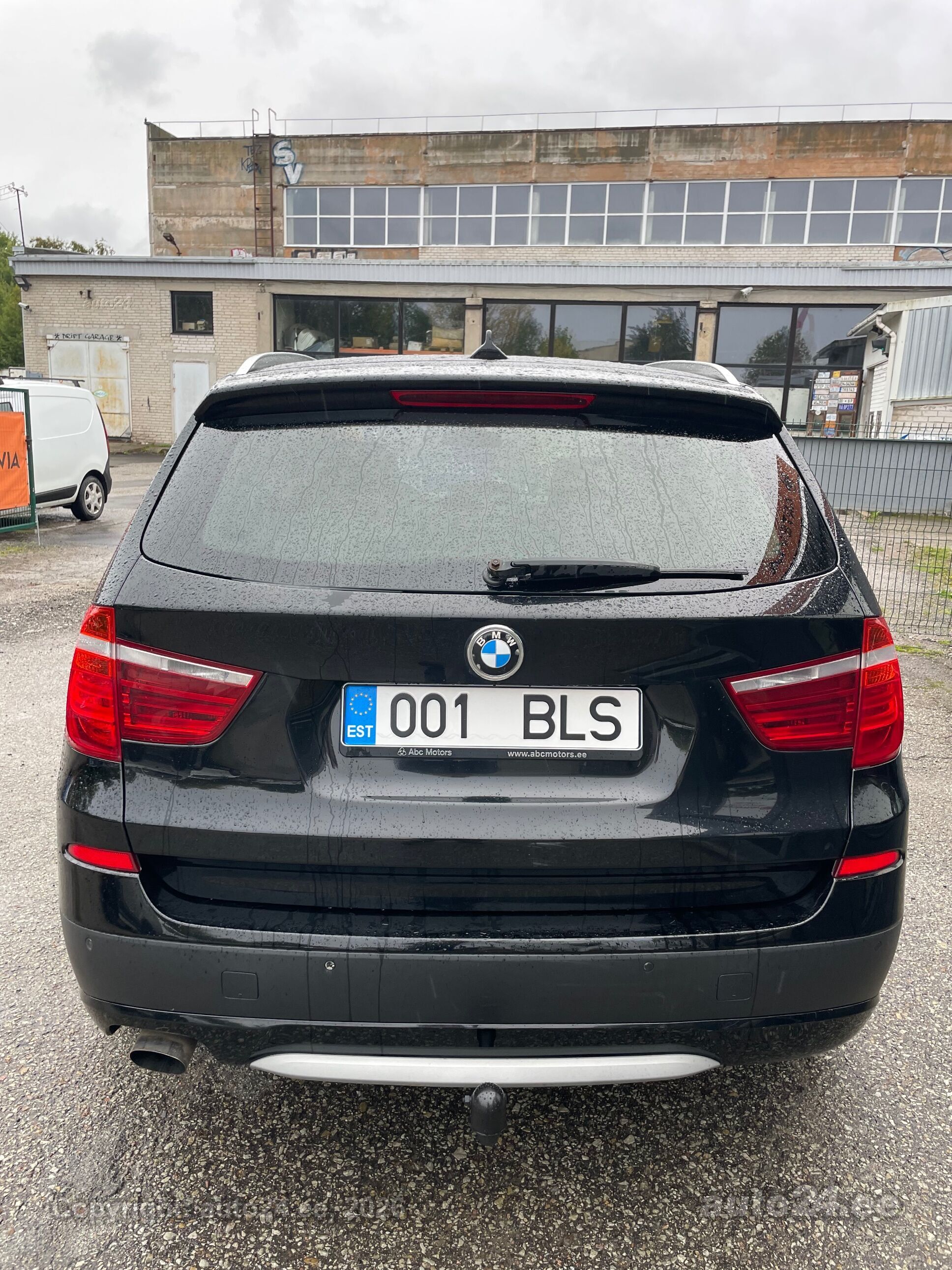 BMW X3 2011 — photo 6