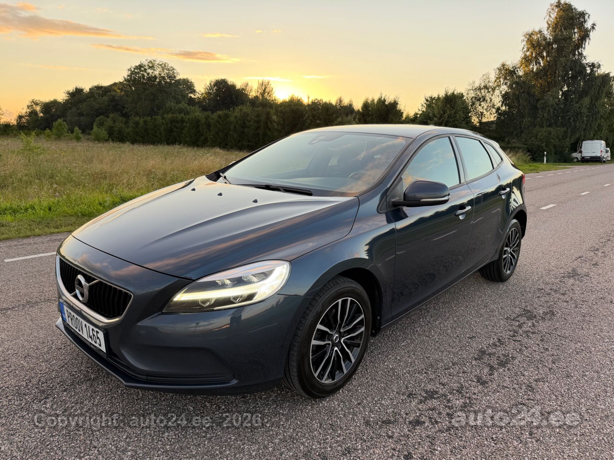 Volvo V40