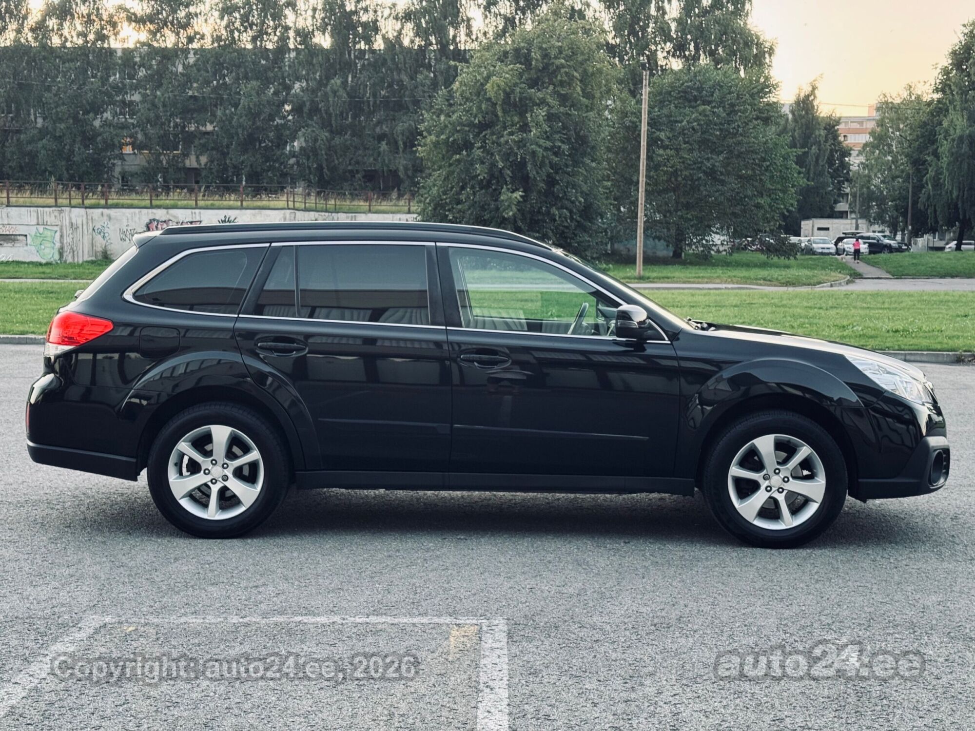 Subaru Outback Comfort 4x4 2.5 127kW 2013, kuva 5/10