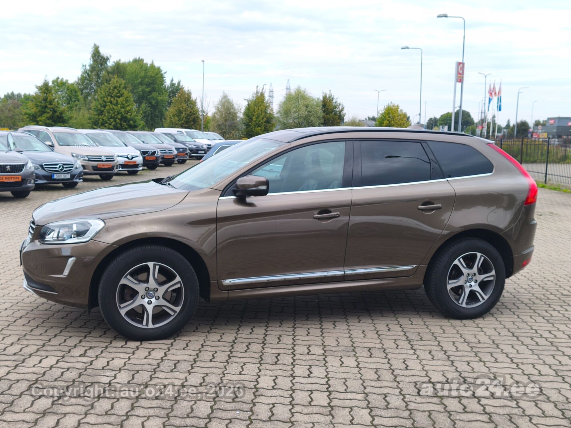 Volvo XC60 - 2