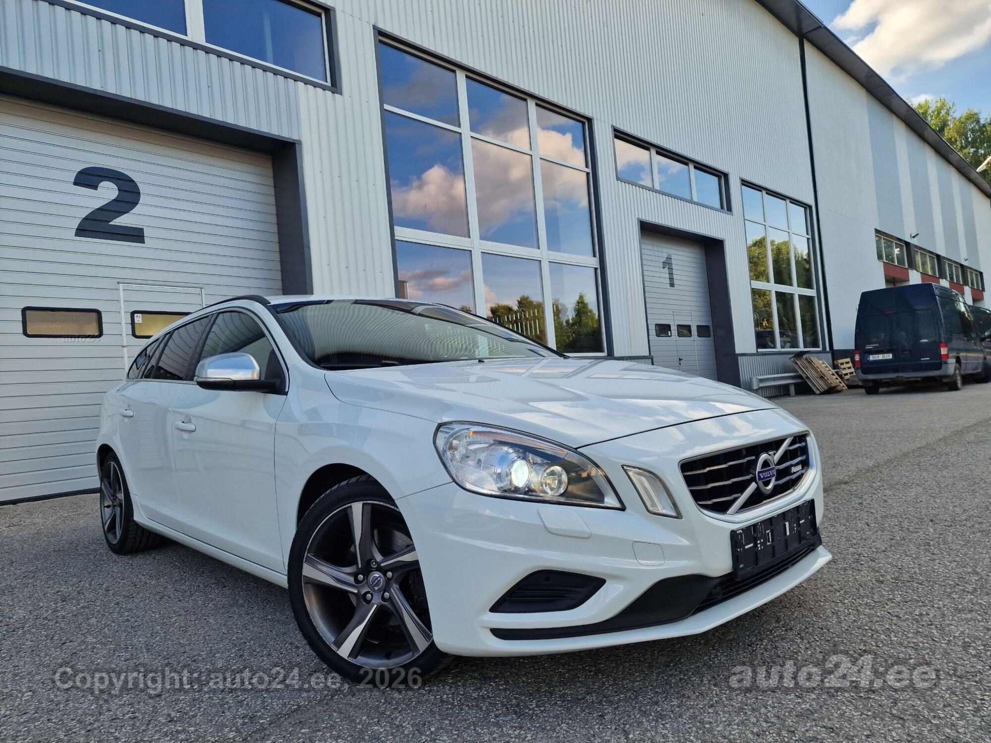Volvo V60 2011, kuva 6/10