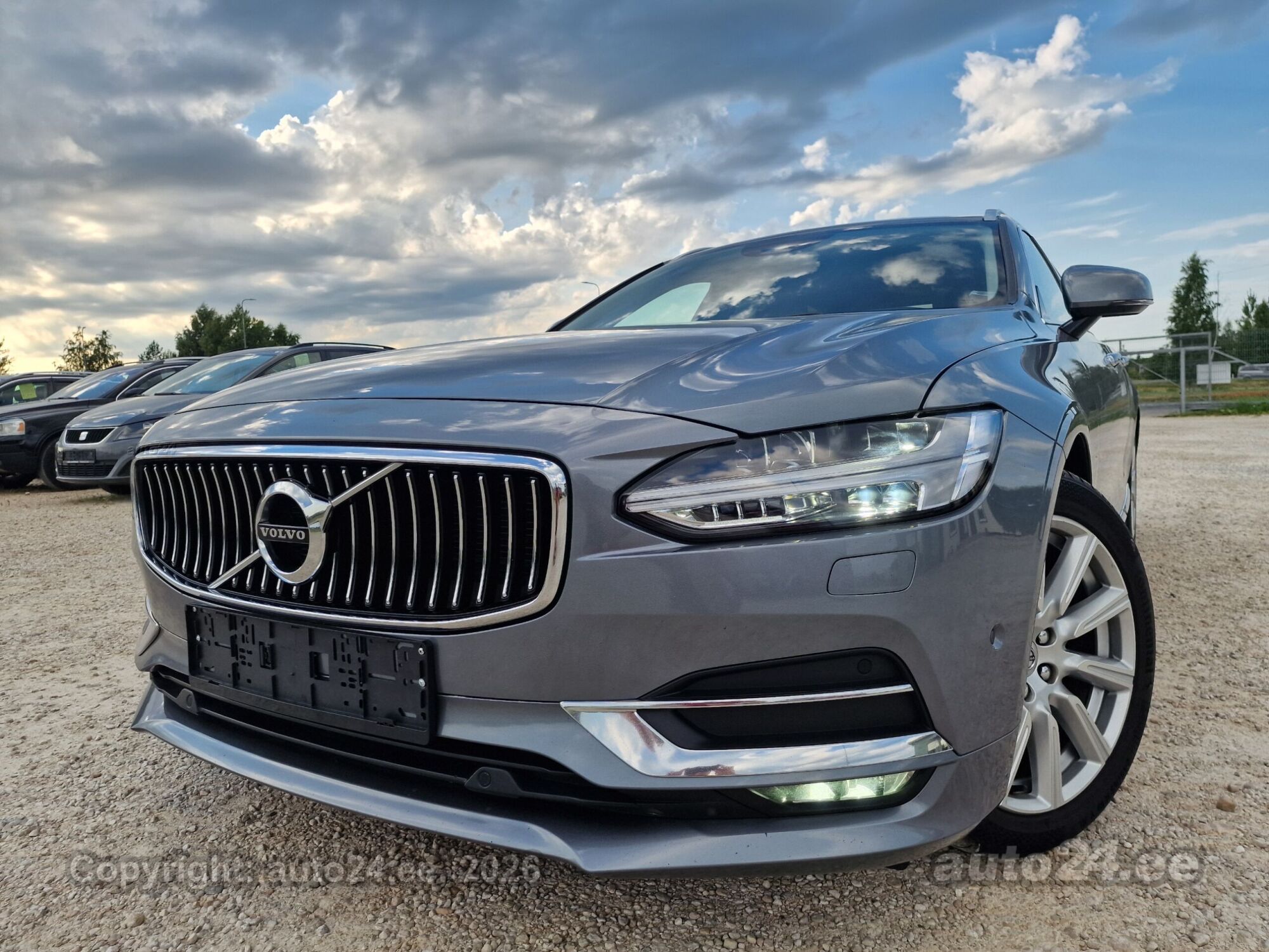 Volvo V90 INSCRIPTION 2.0 R4 D4 140kW 2018, photo 3/10