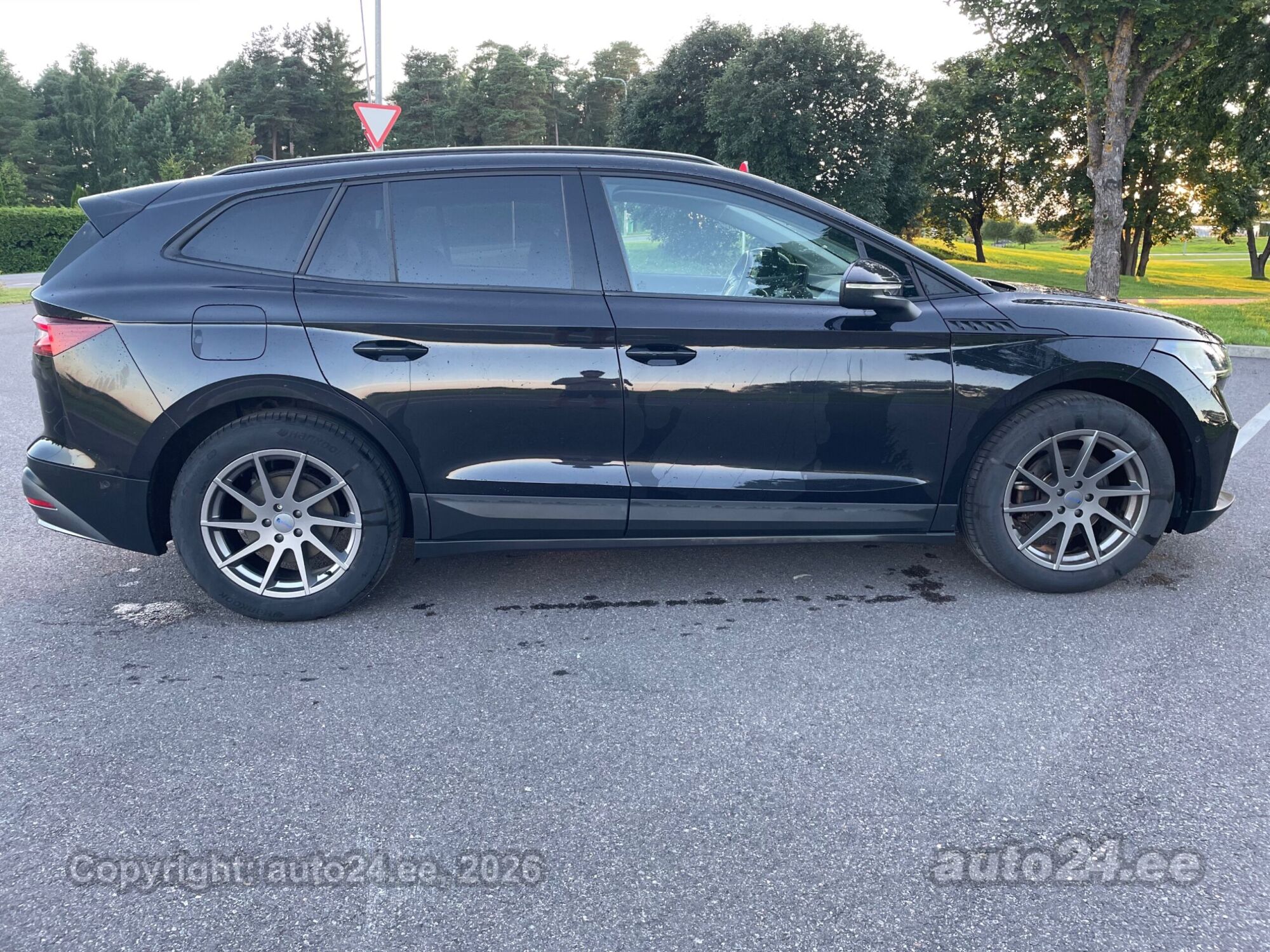 Skoda Enyaq IV 60 70kW 2022, kuva 6/10